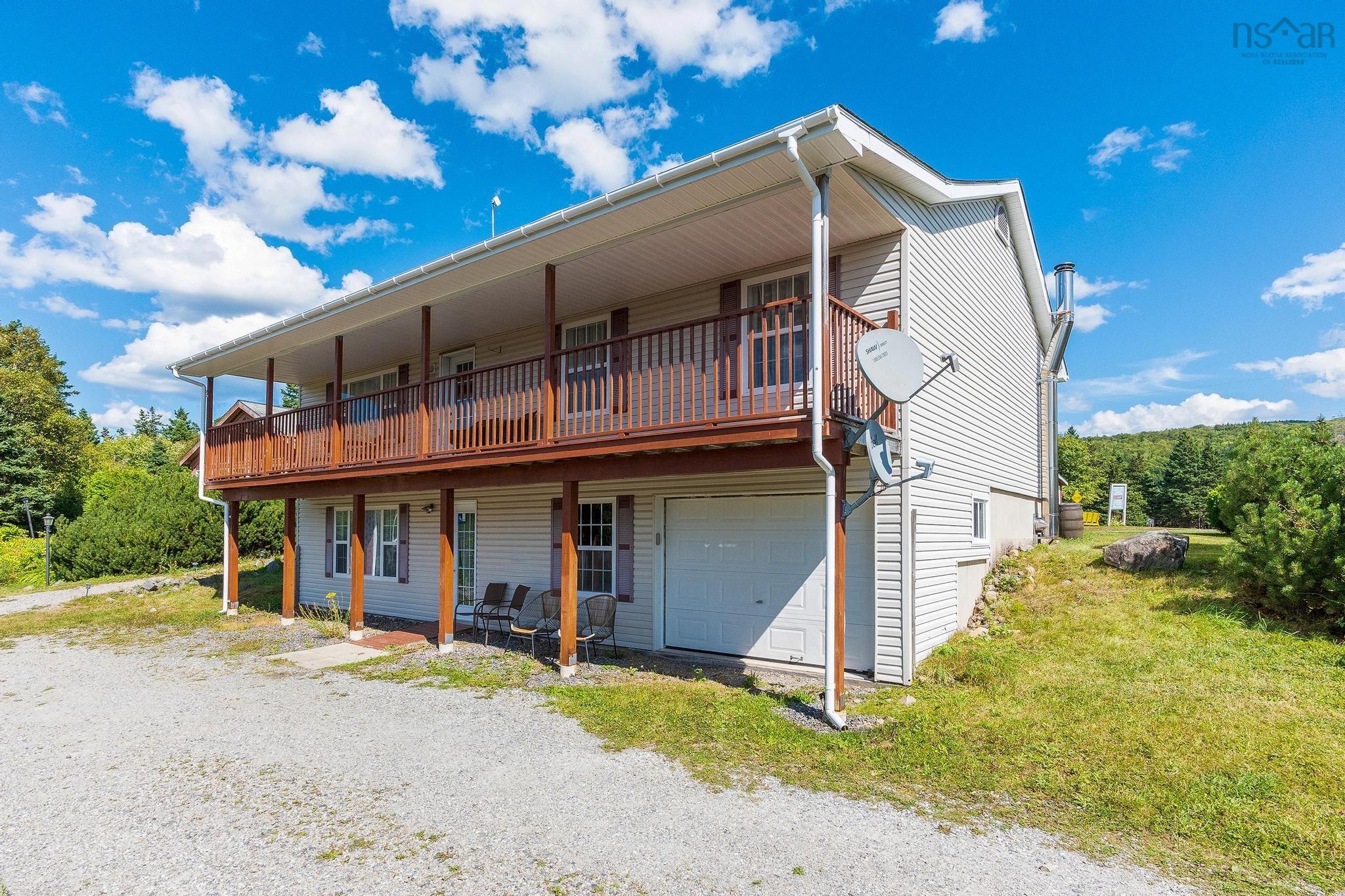 $950,000.00: 940 Highway 312, Englishtown