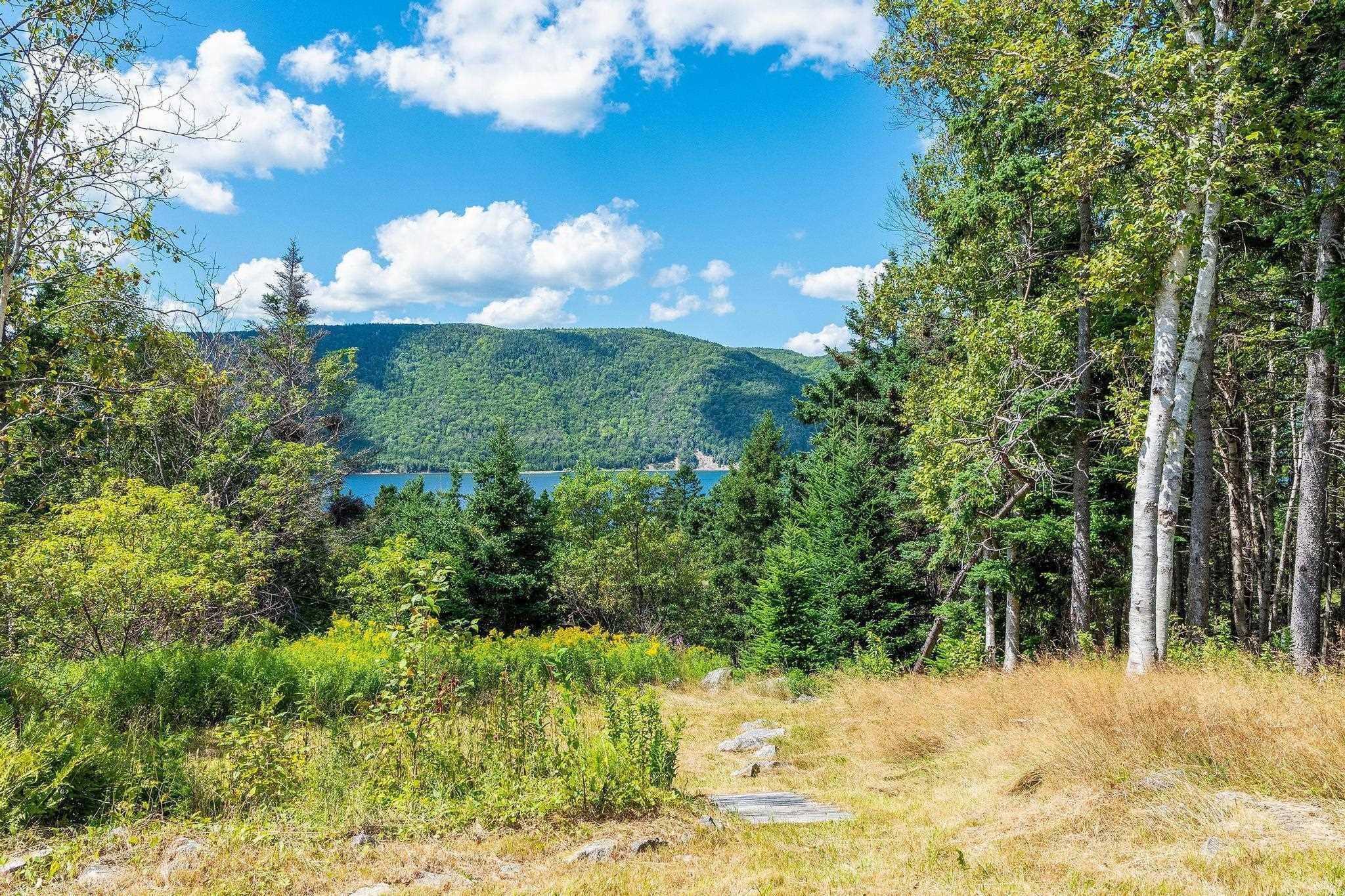 $950,000.00: 940 Highway 312, Englishtown