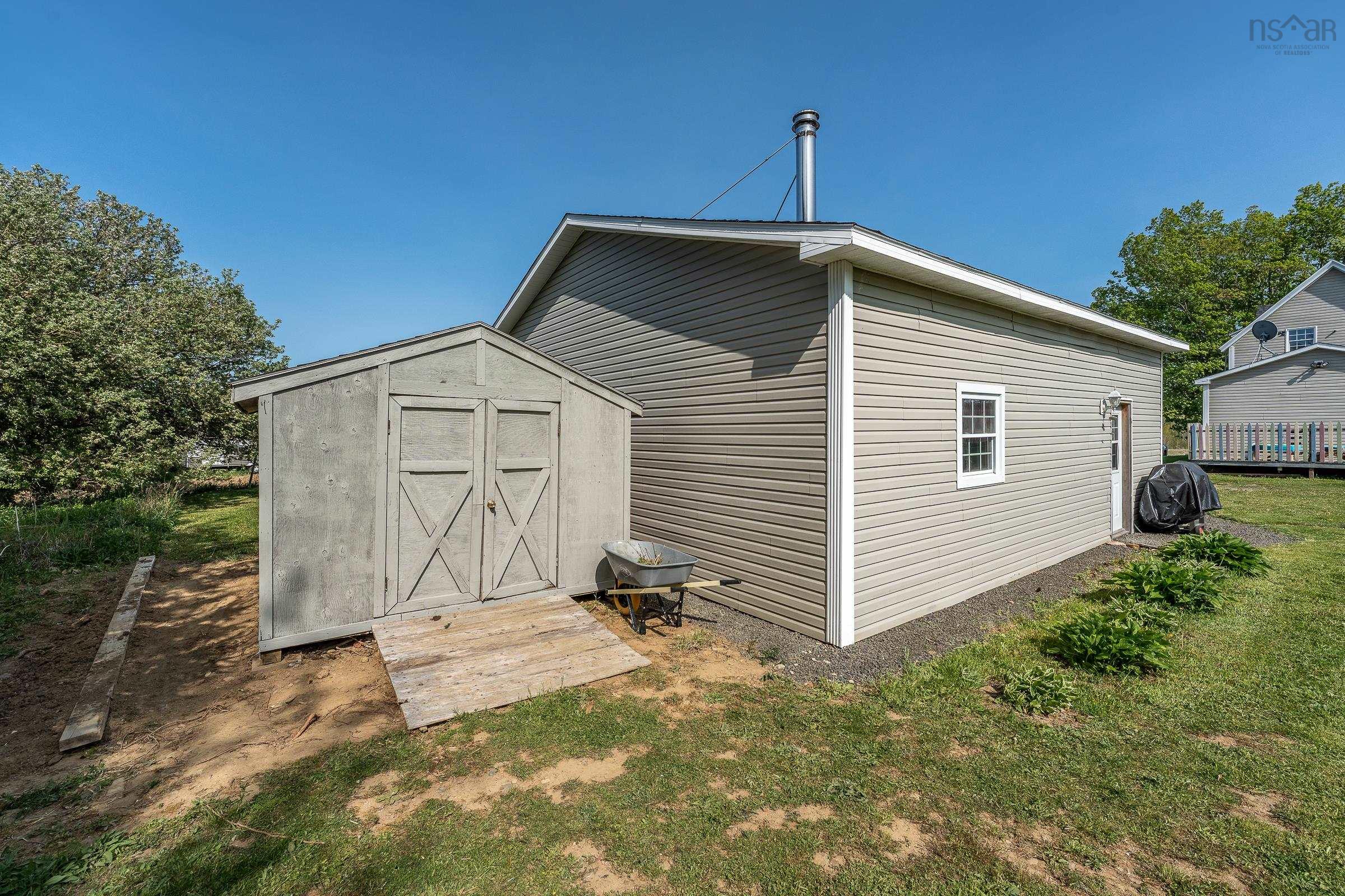 $279,000.00: 901 Doucetteville Road, Doucetteville