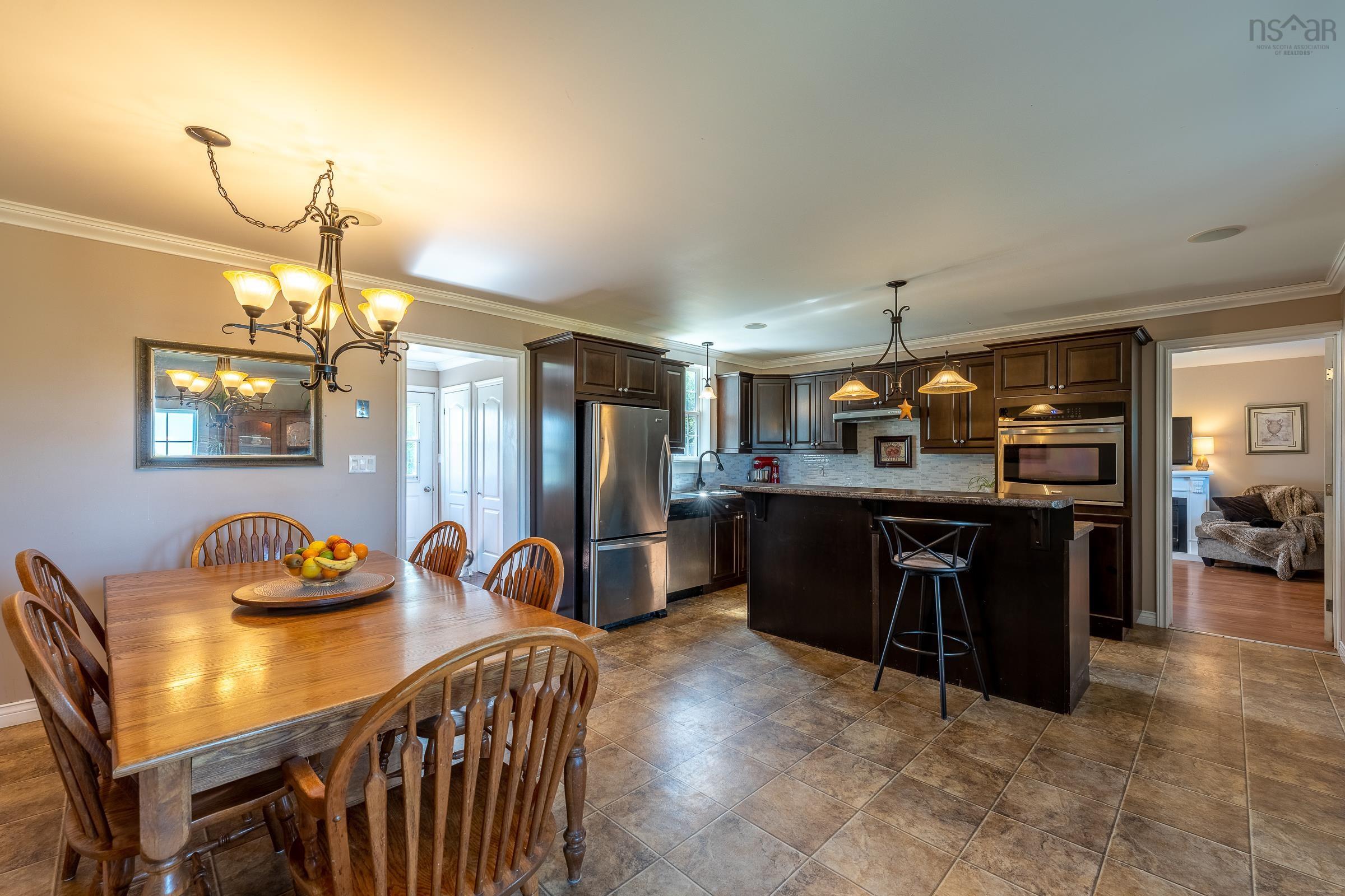 $279,000.00: 901 Doucetteville Road, Doucetteville