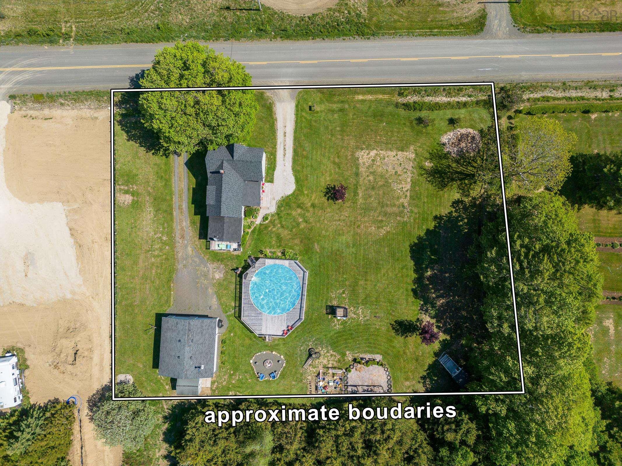 $279,000.00: 901 Doucetteville Road, Doucetteville