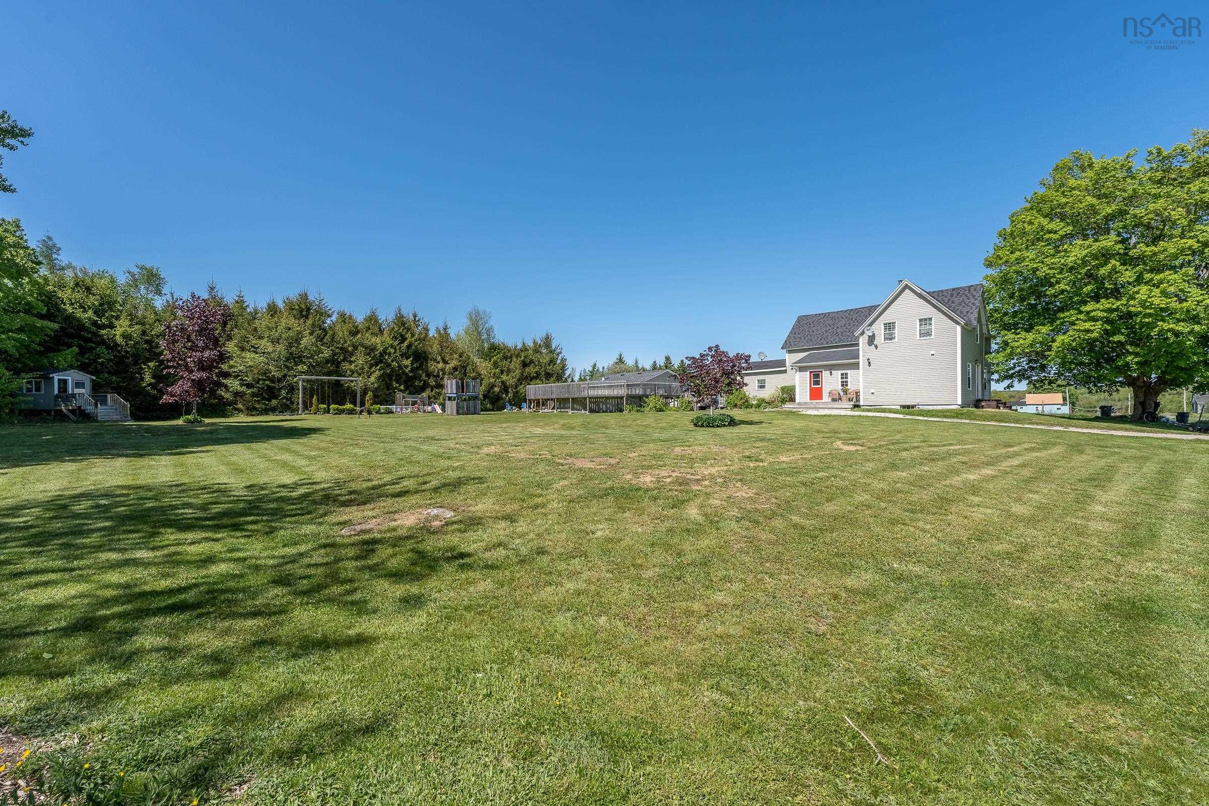 $279,000.00: 901 Doucetteville Road, Doucetteville