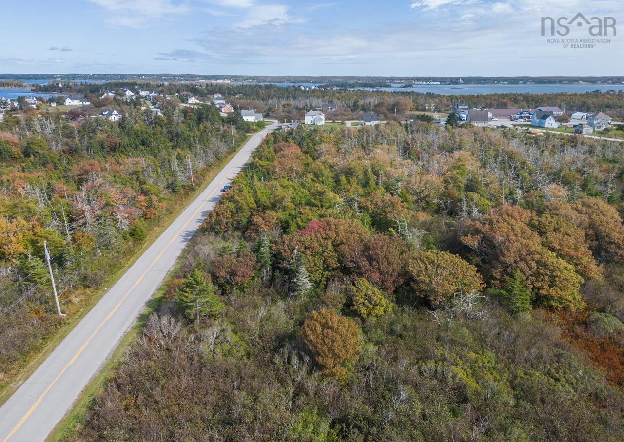 $32,900.00: Lot Pond Road, Lower West Pubnico