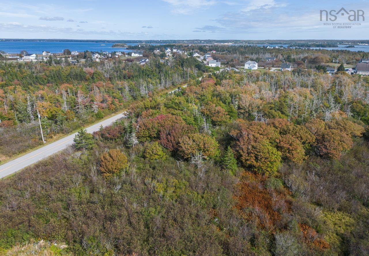 $32,900.00: Lot Pond Road, Lower West Pubnico