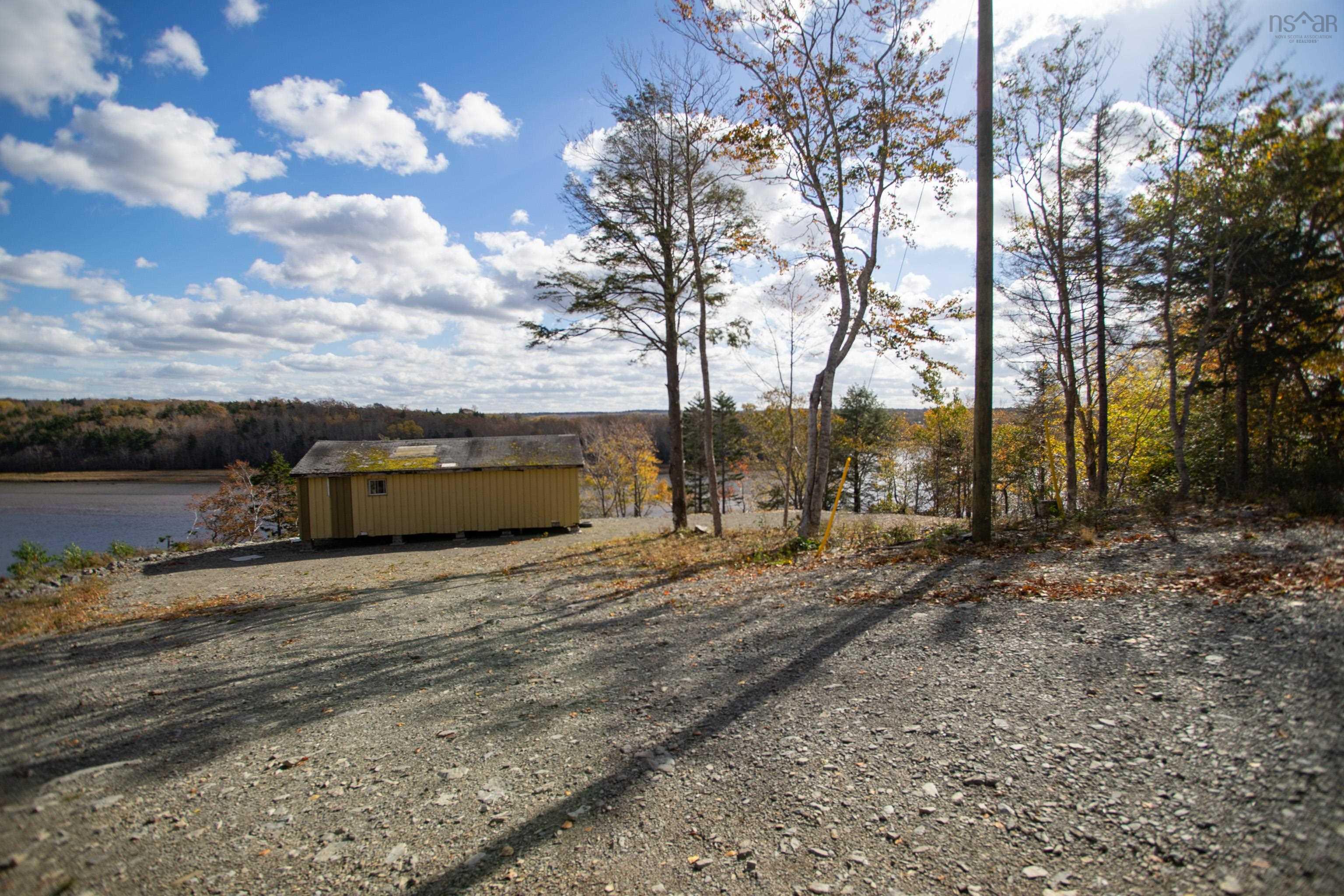 $99,000.00: 1533 Riverside Road, New Edinburgh