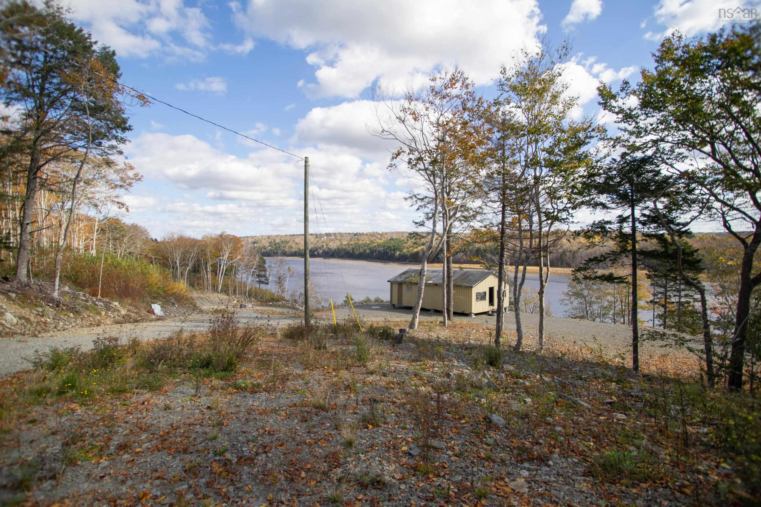 $99,000.00: 1533 Riverside Road, New Edinburgh