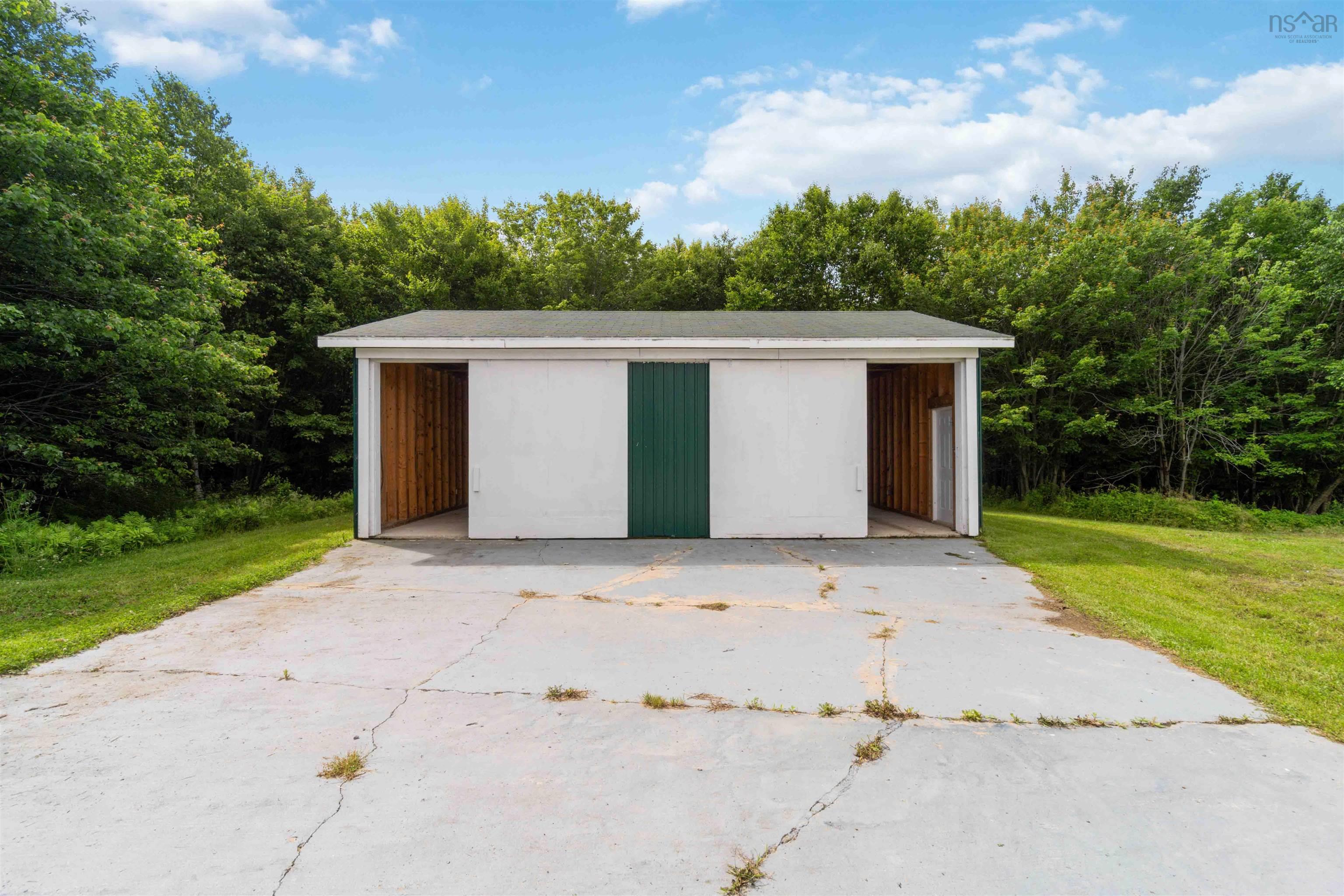 $260,000.00: 1272 Hilltown Road, Hilltown