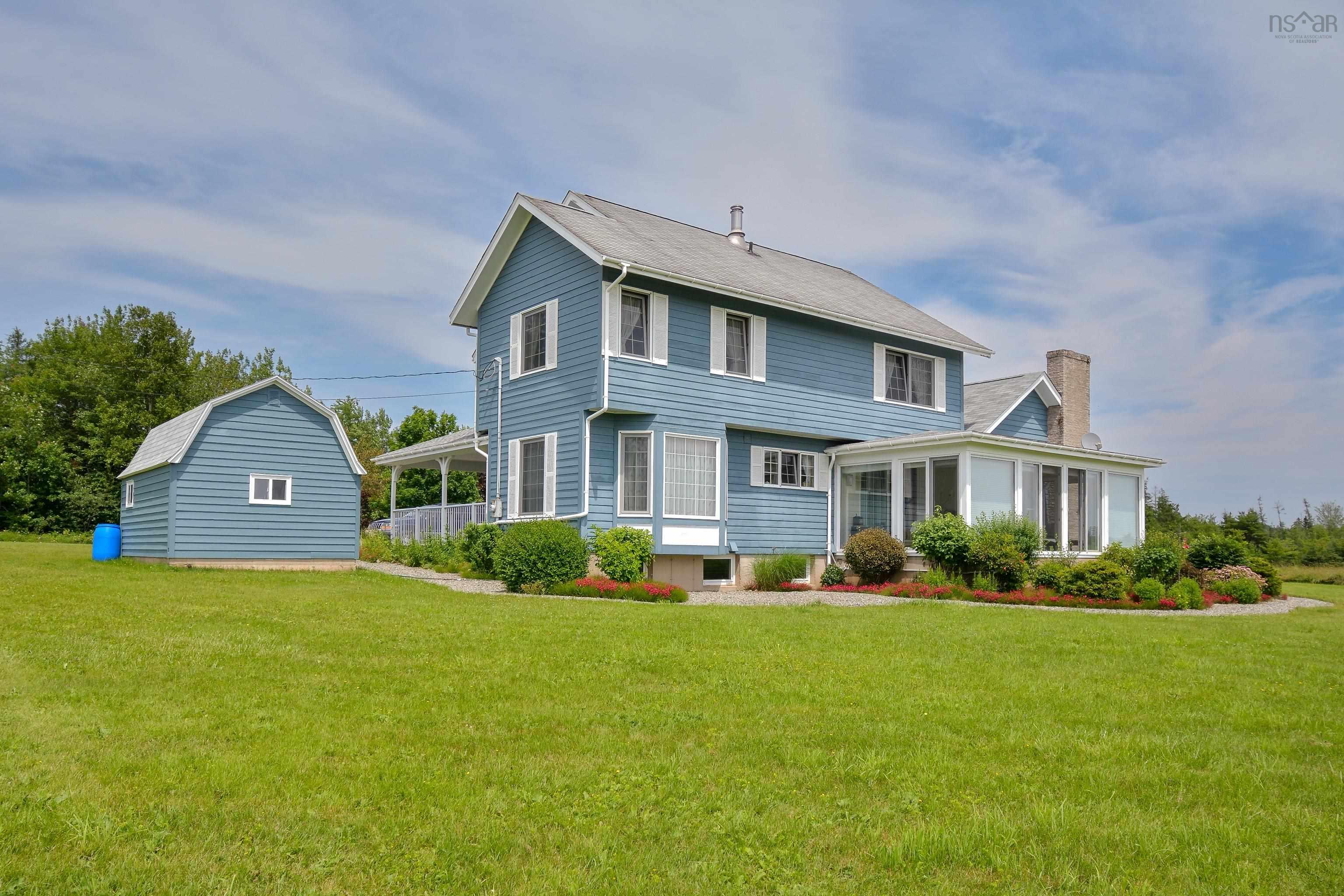 $1,499,000.00: 632 Orangedale Iona Rd, West Alba