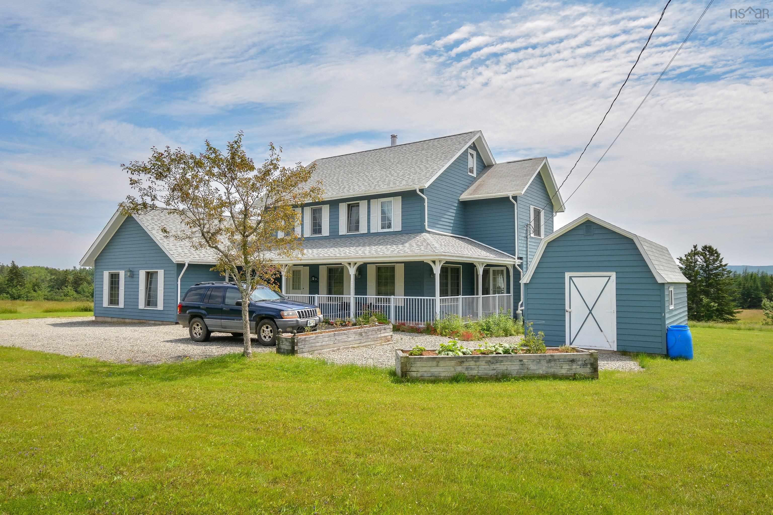 $1,499,000.00: 632 Orangedale Iona Rd, West Alba