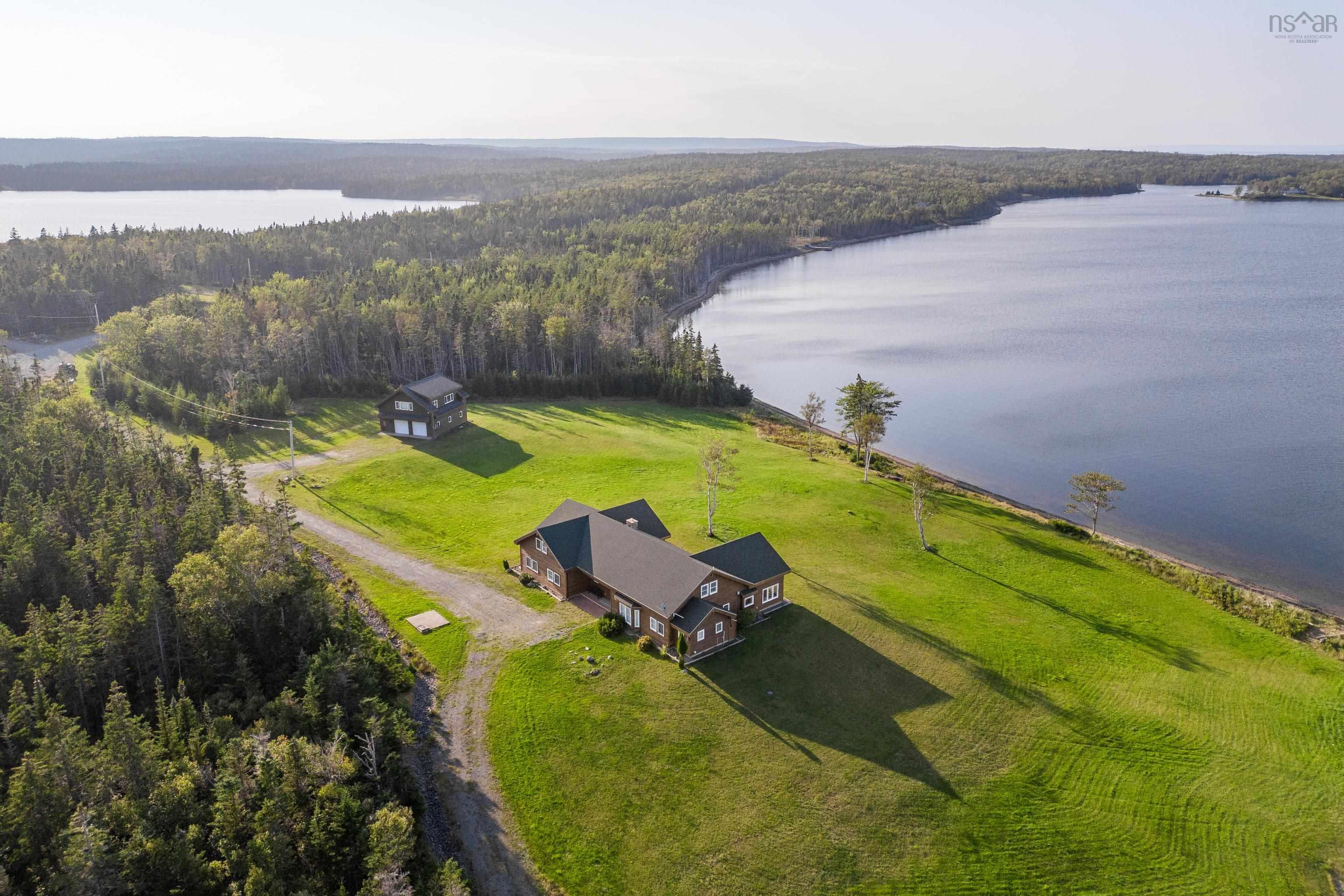 $1,790,000.00: 489&485 Maple Dr Drive, Cape George