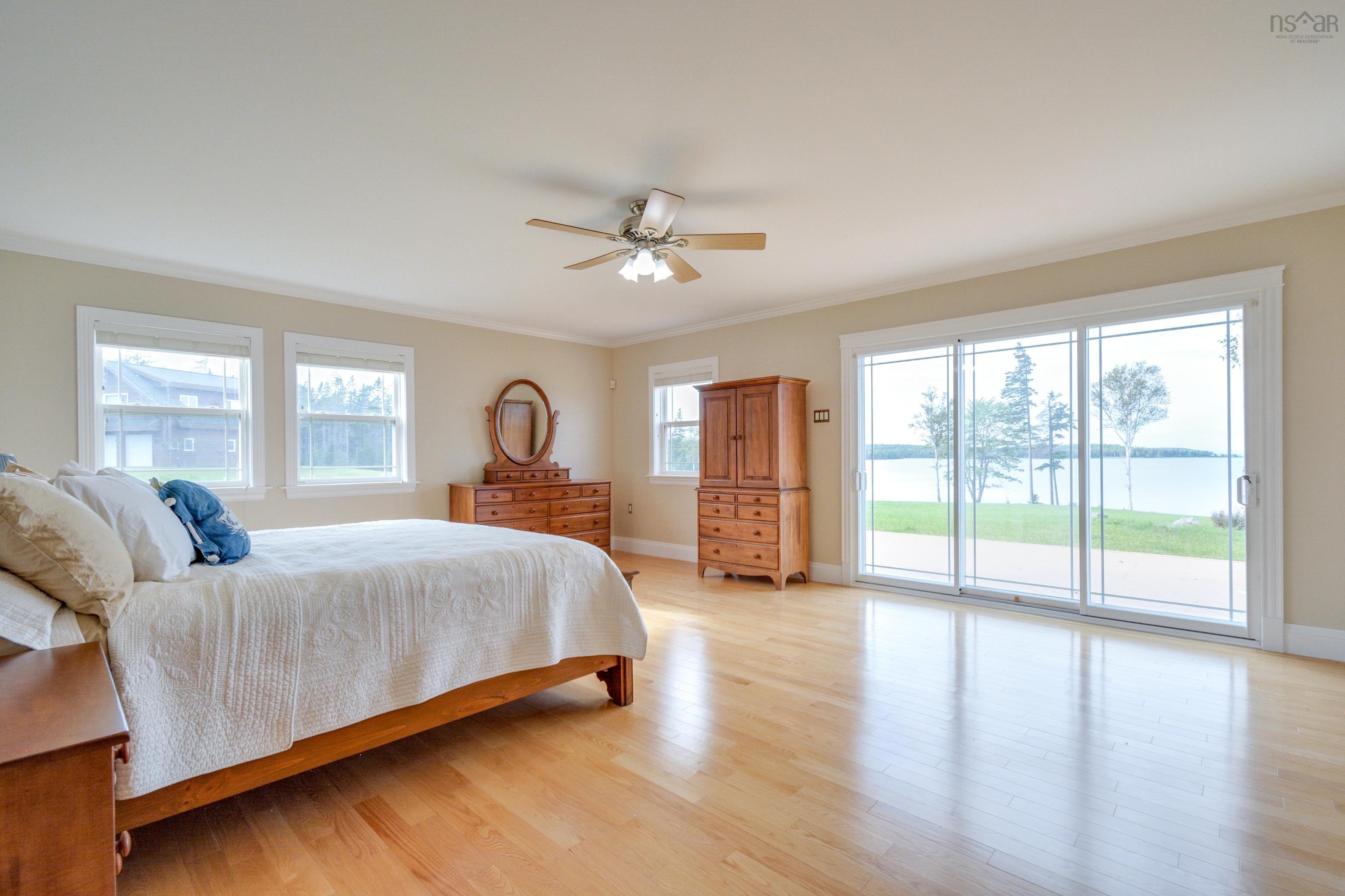$1,790,000.00: 489&485 Maple Dr Drive, Cape George