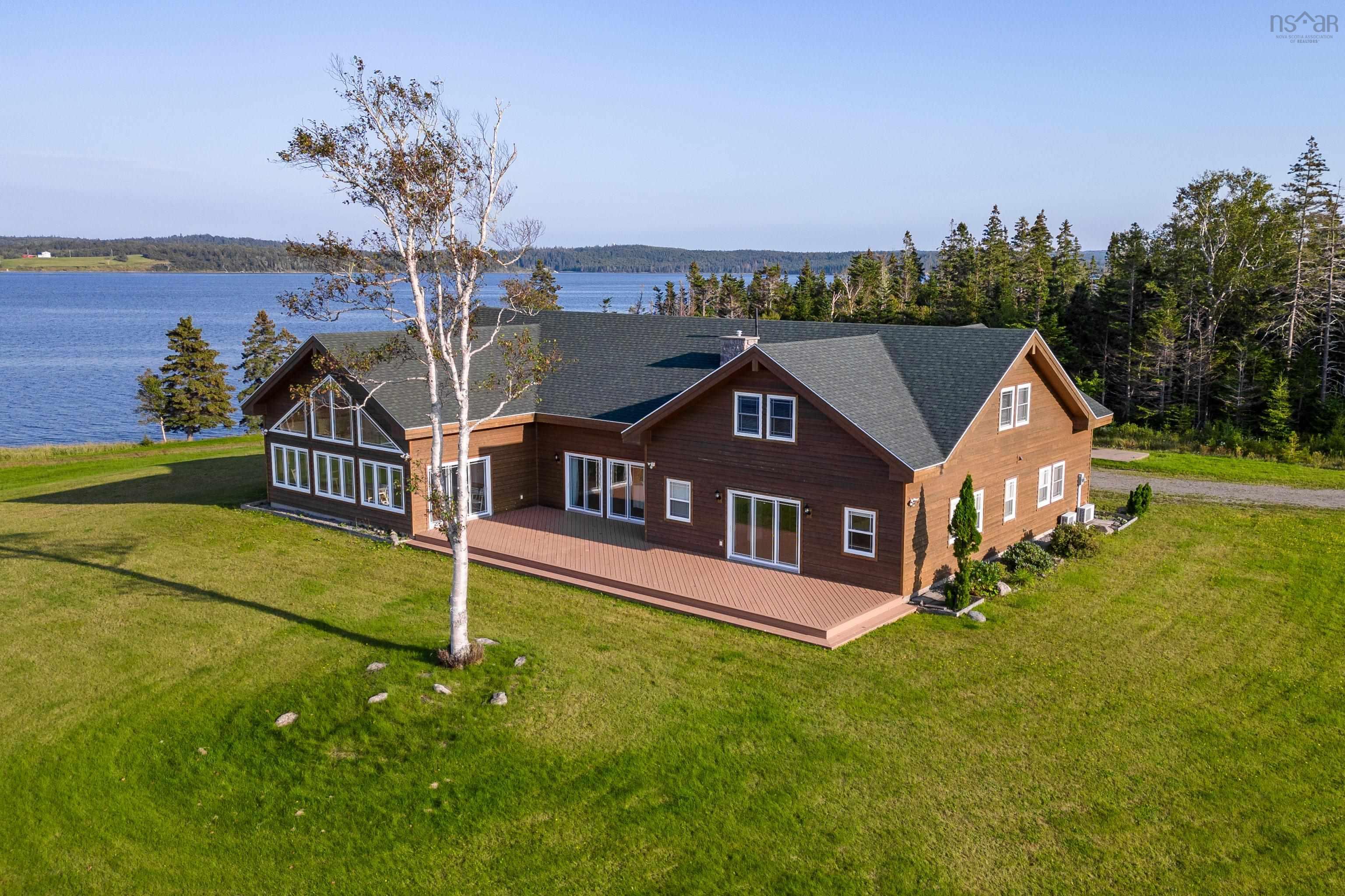$1,790,000.00: 489&485 Maple Dr Drive, Cape George