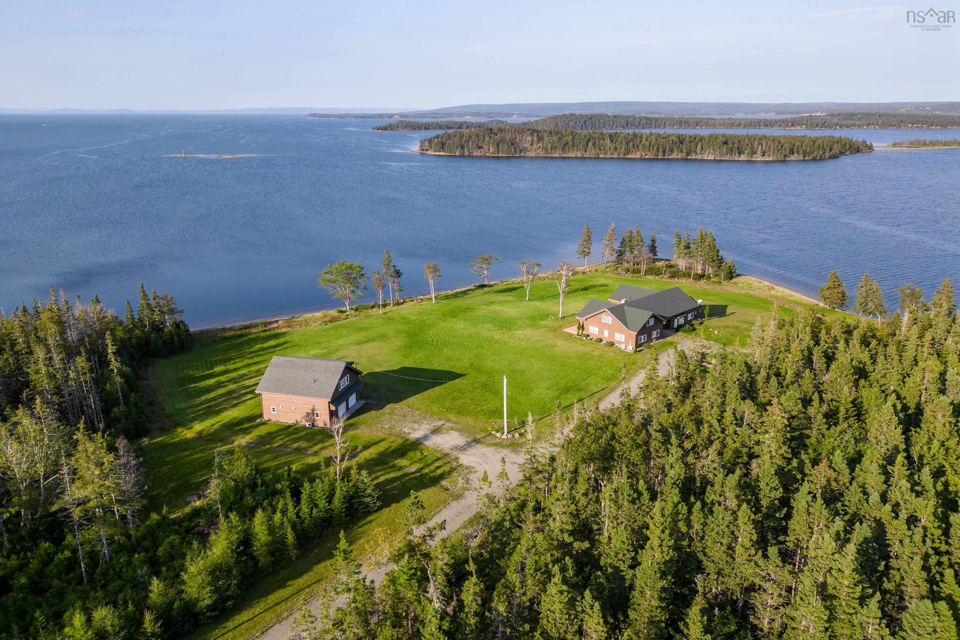 $1,790,000.00: 489&485 Maple Dr Drive, Cape George