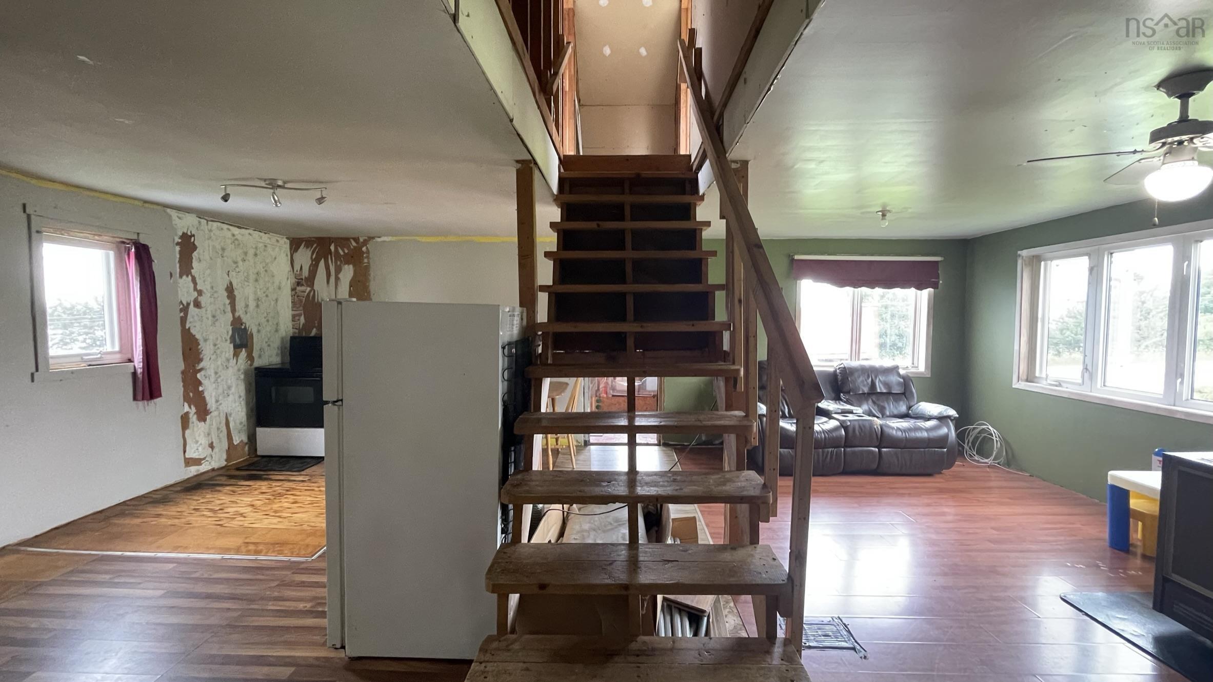 $158,000.00: 6674 Highway 101, Gilberts Cove