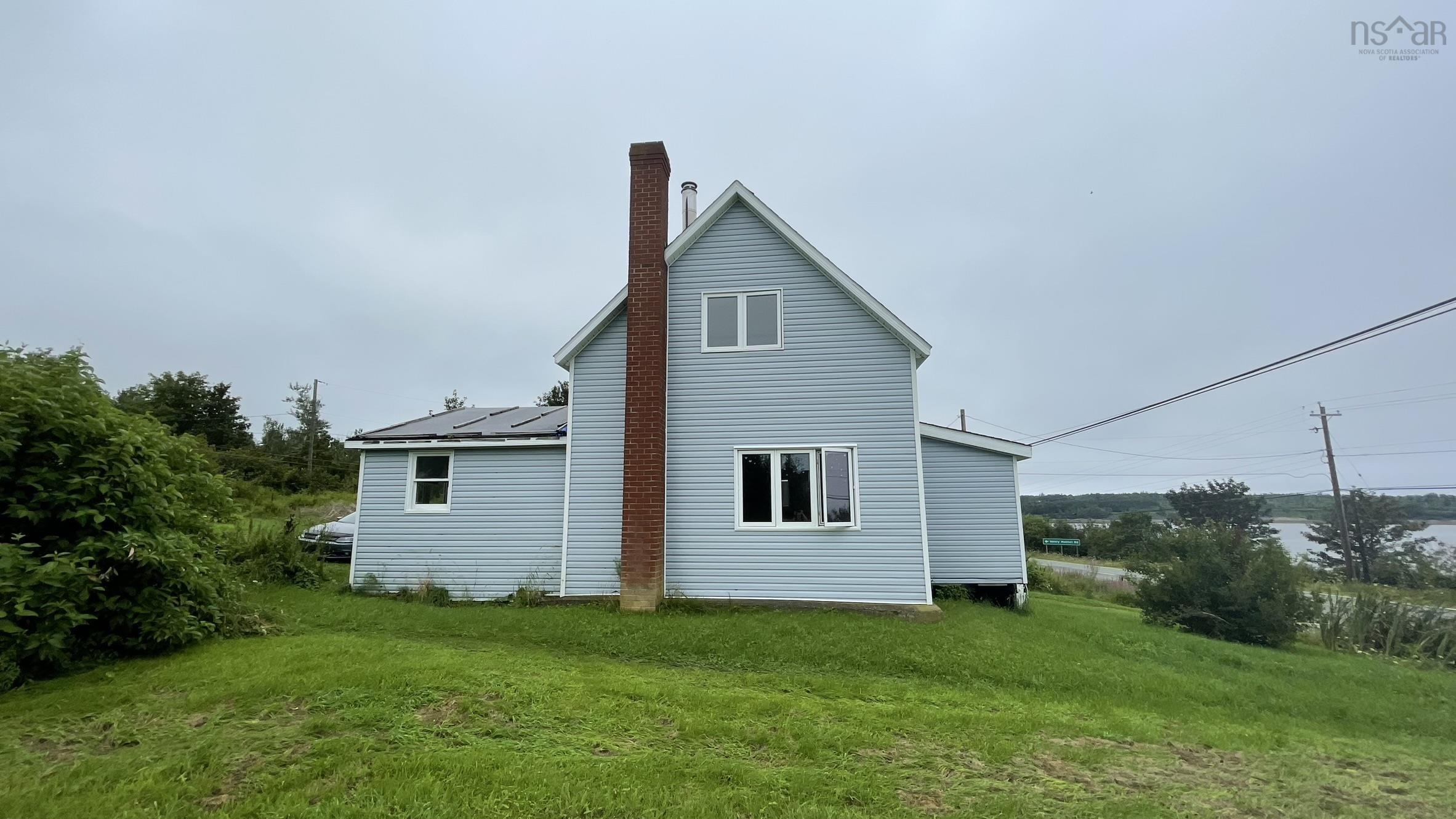 $158,000.00: 6674 Highway 101, Gilberts Cove