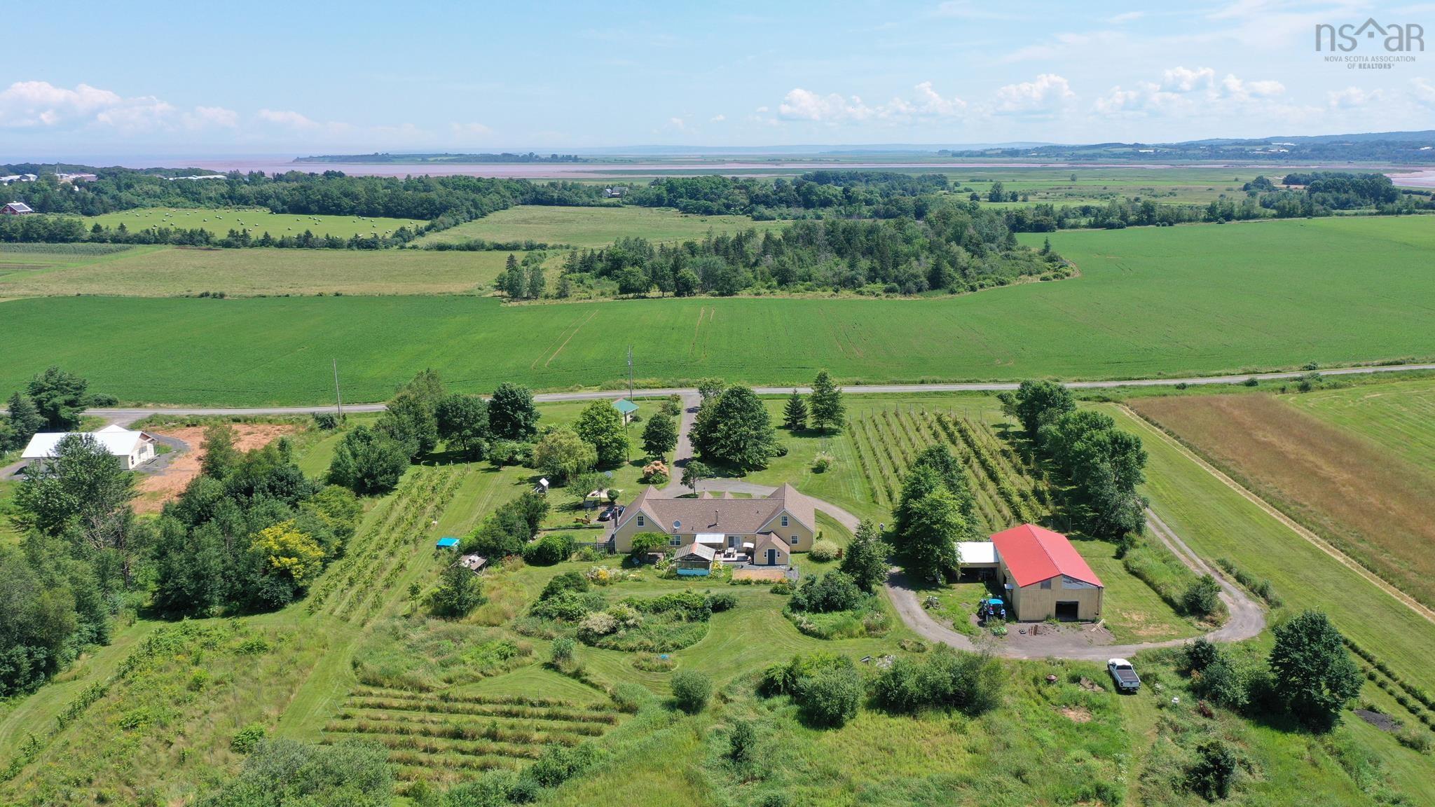 $1,725,000.00: 115 Magee Road, Port Williams