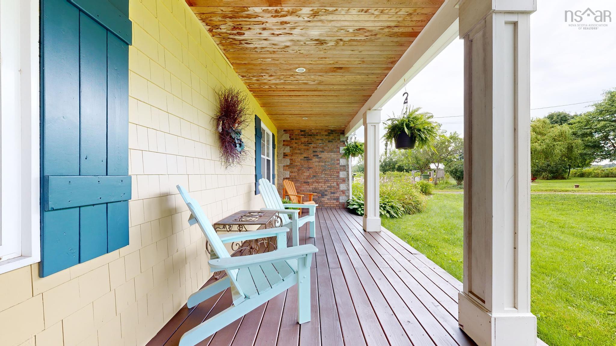 $1,725,000.00: 115 Magee Road, Port Williams