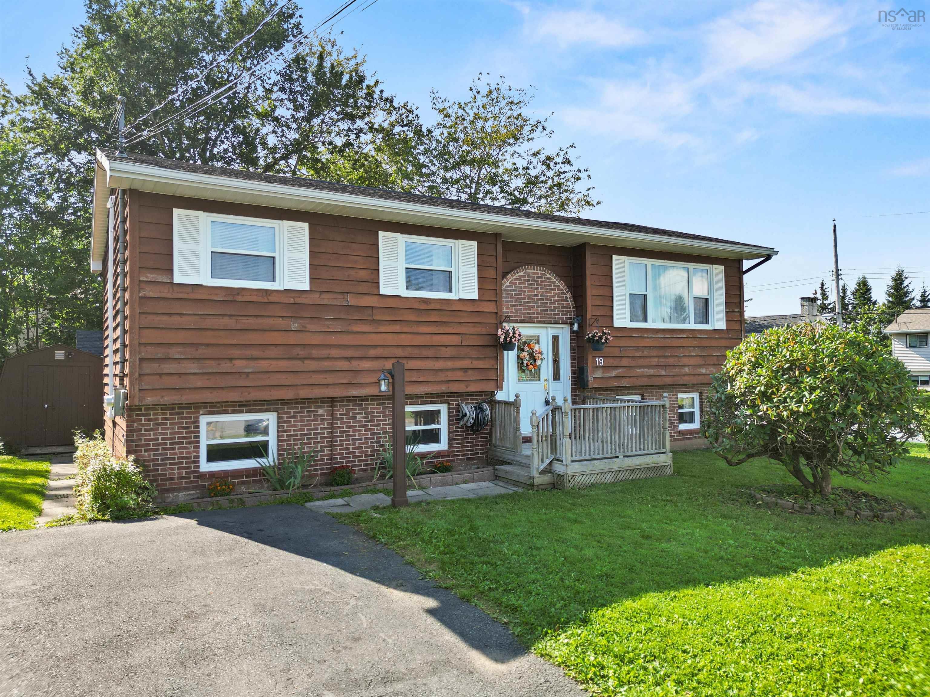 19 Nausett Crescent, Dartmouth, NS (MLS® 202319347)