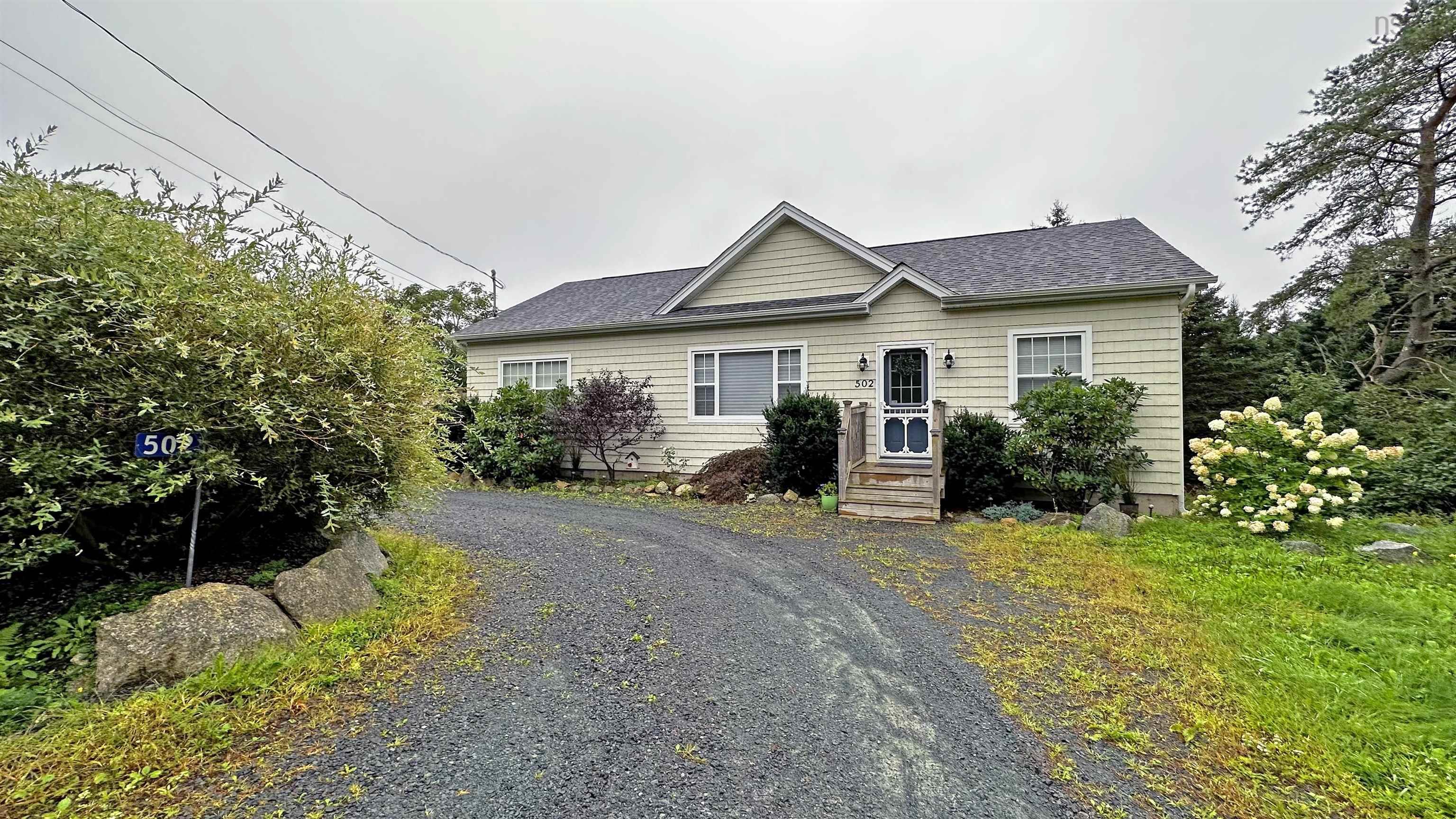 502 Island View Drive, Boutiliers Point, NS (MLS® 202319510)