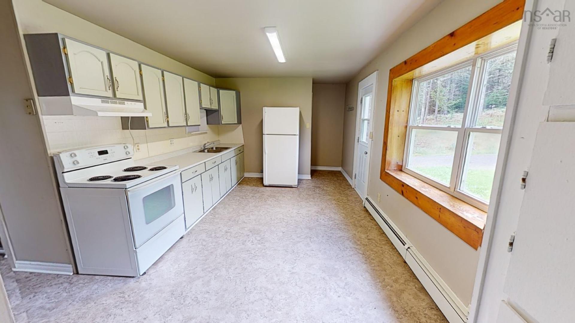 $189,000.00: 13628 NS-4, Aulds Cove