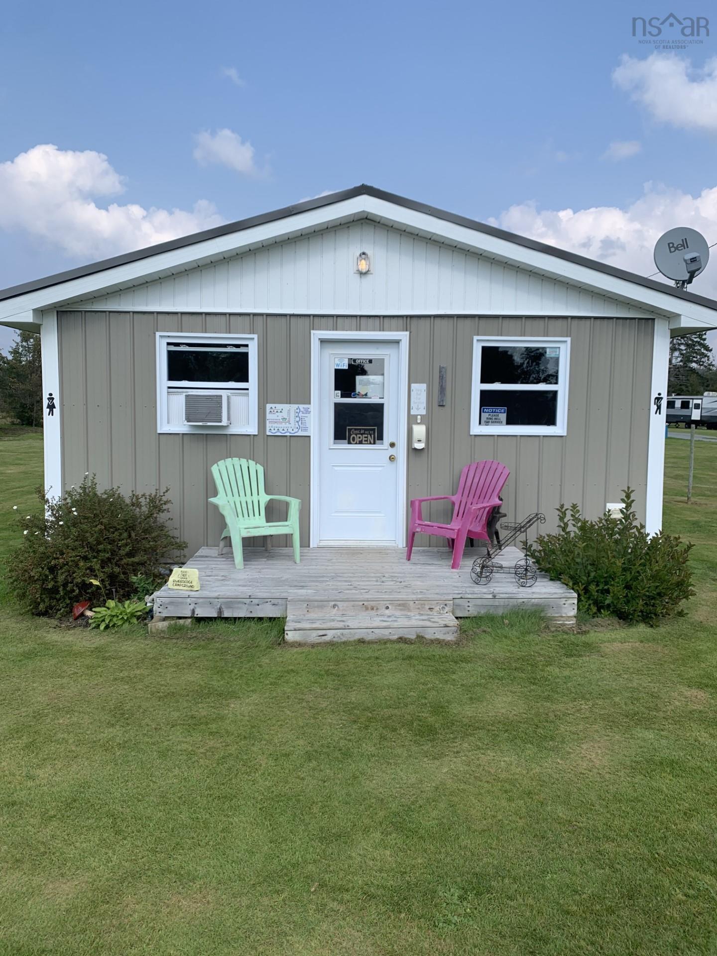 $850,000.00: 150 Hospital Road, Sherbrooke