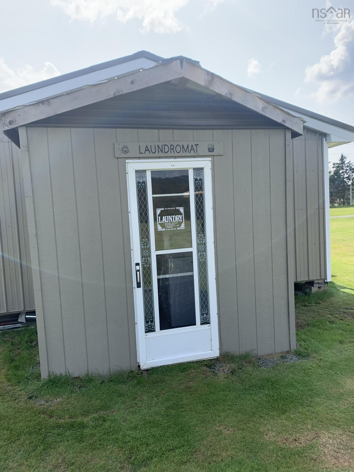 $850,000.00: 150 Hospital Road, Sherbrooke