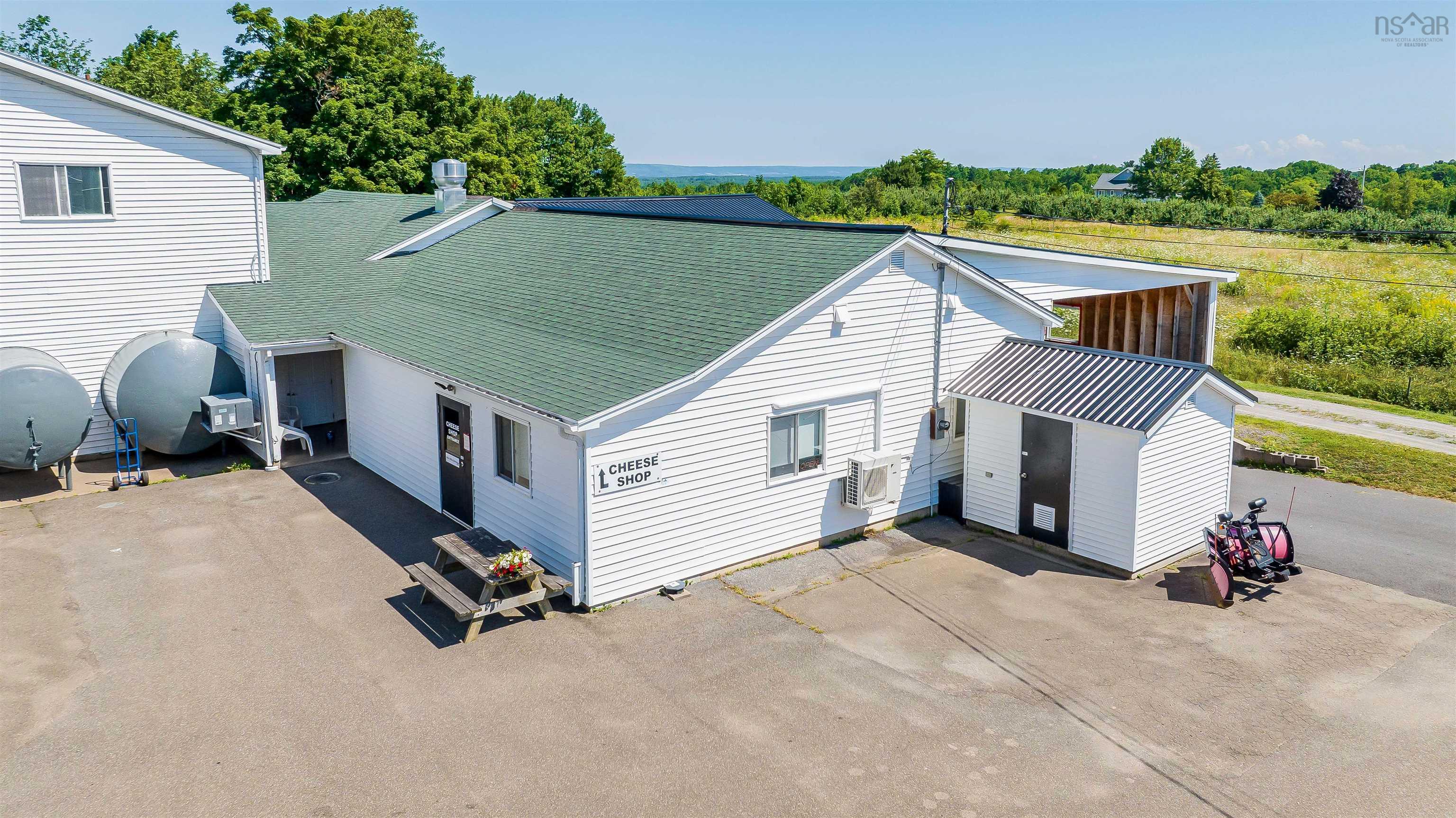 $3,400,000.00: 2439 Harmony Road, Nicholsville