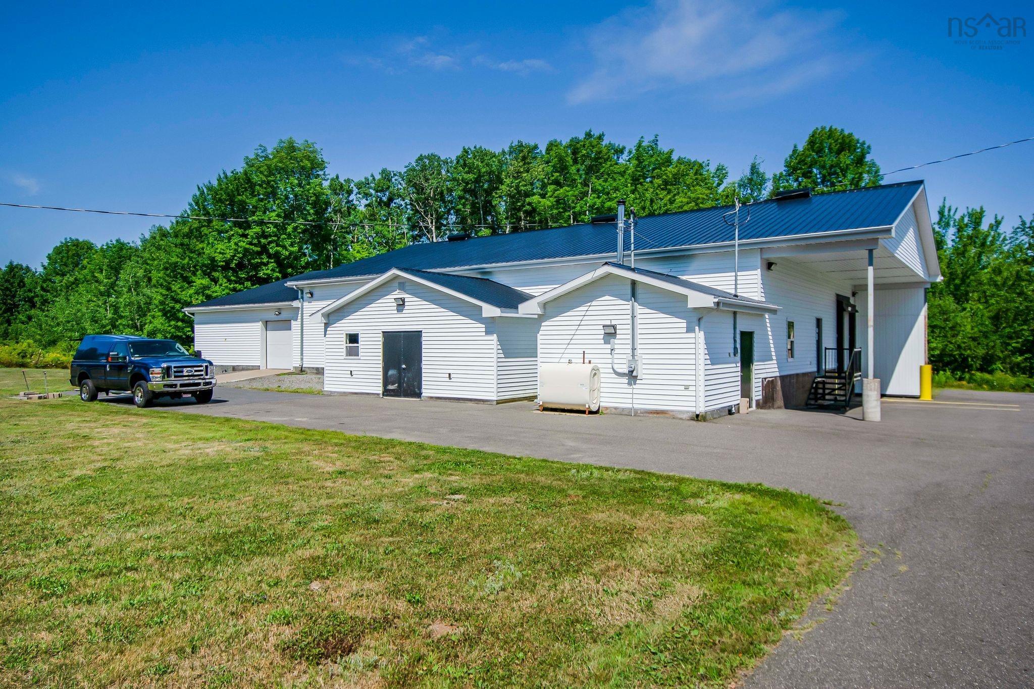 $3,400,000.00: 2439 Harmony Road, Nicholsville