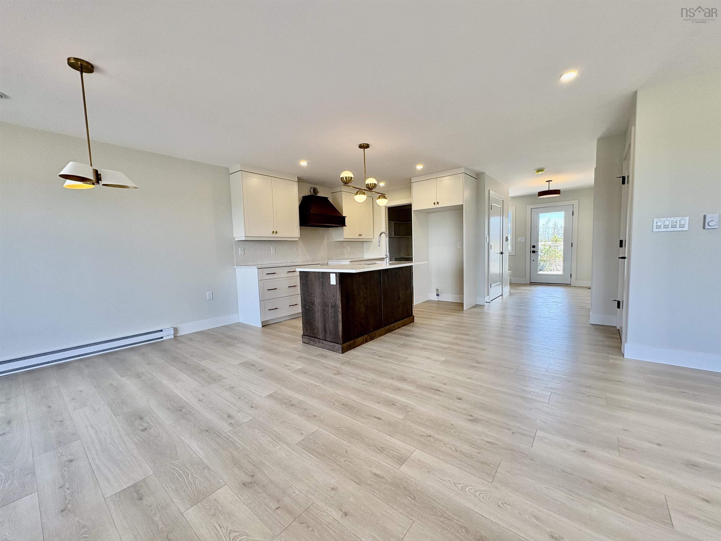 $885,000.00: 1271 Fleetwood Drive, Fall River