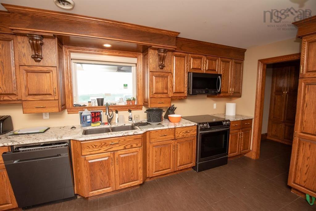 $1,950,000.00: 1333 Main Road, Eastern Passage