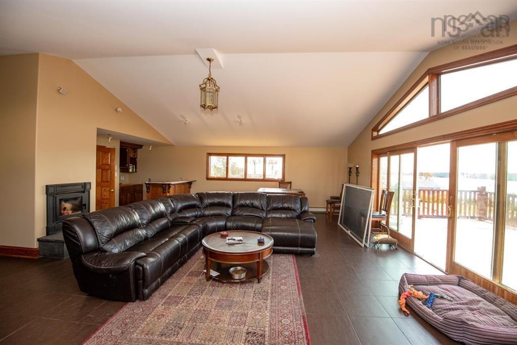 $1,950,000.00: 1333 Main Road, Eastern Passage