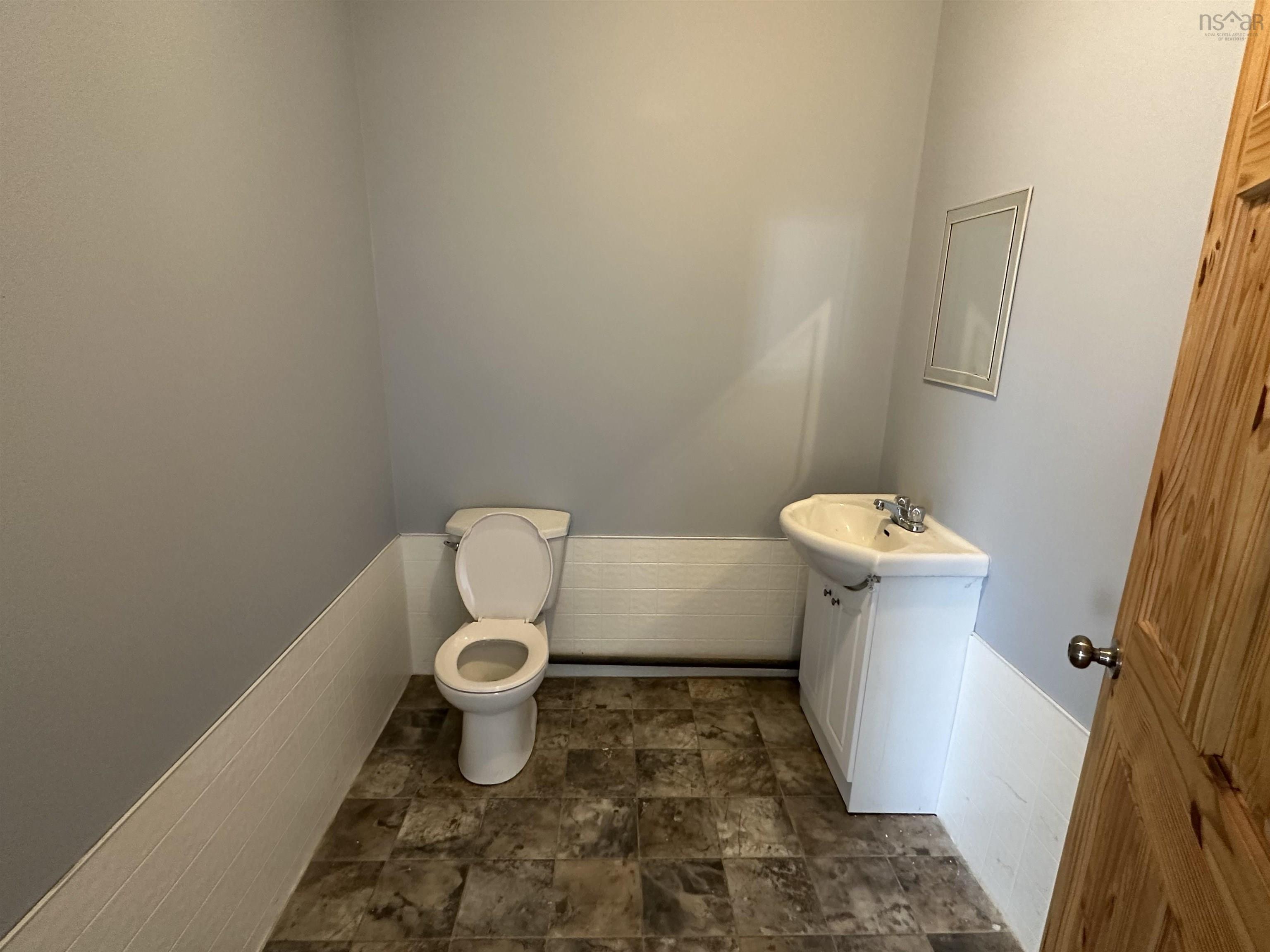 $270,888.00: 31 Vale Road, New Glasgow