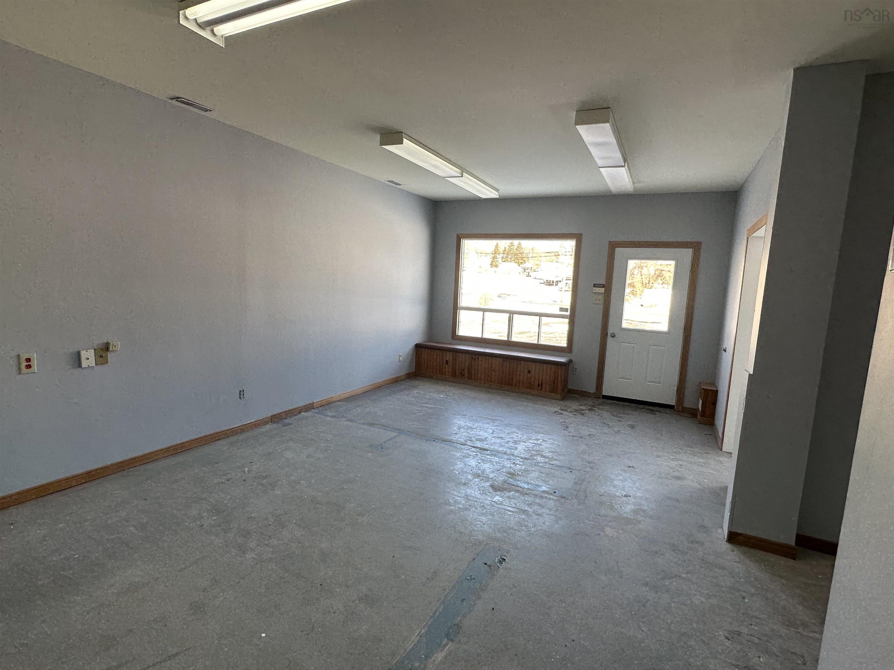$270,888.00: 31 Vale Road, New Glasgow
