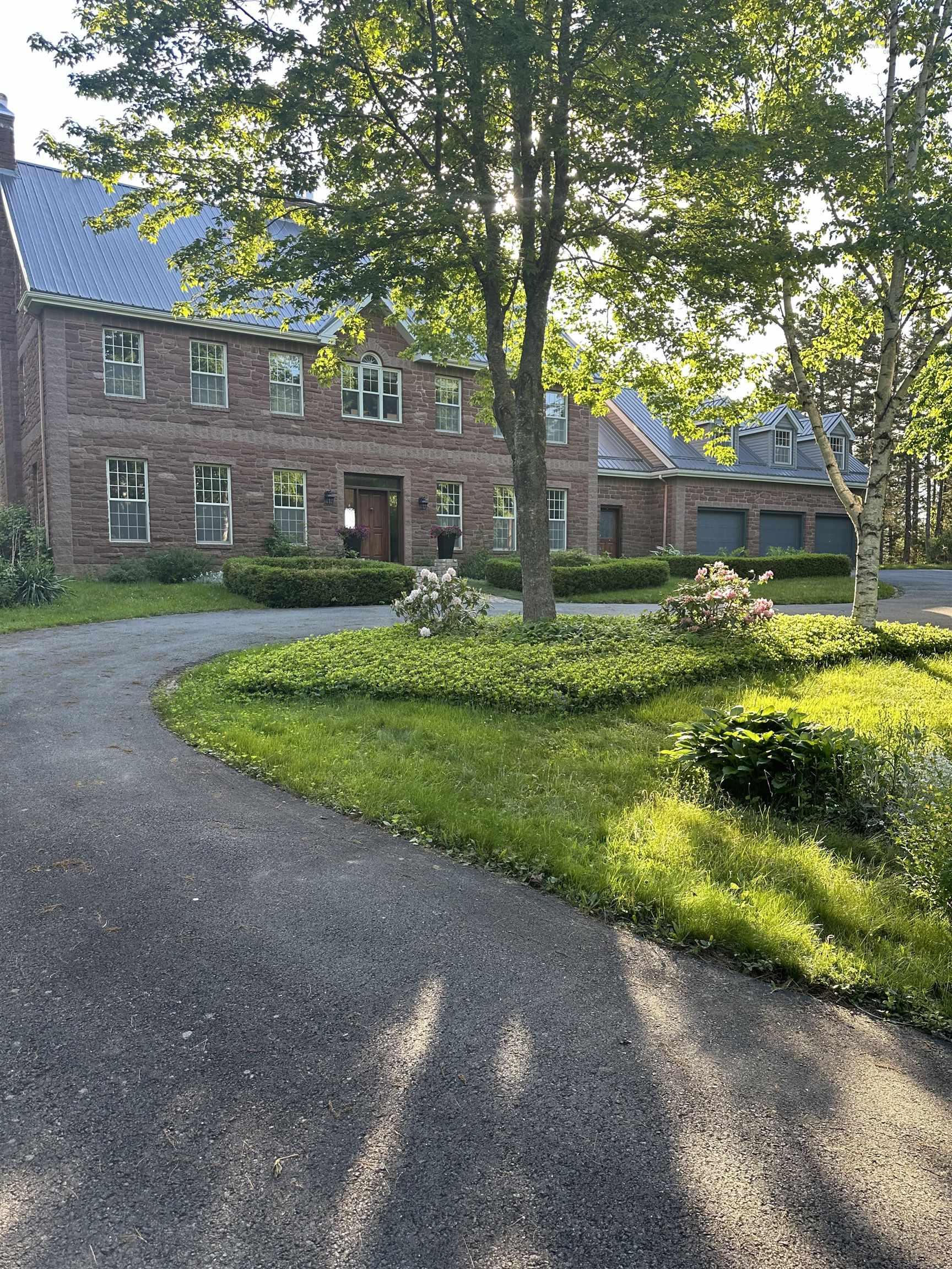 $2,950,000.00: 13 Shepherds Lane, Tantallon