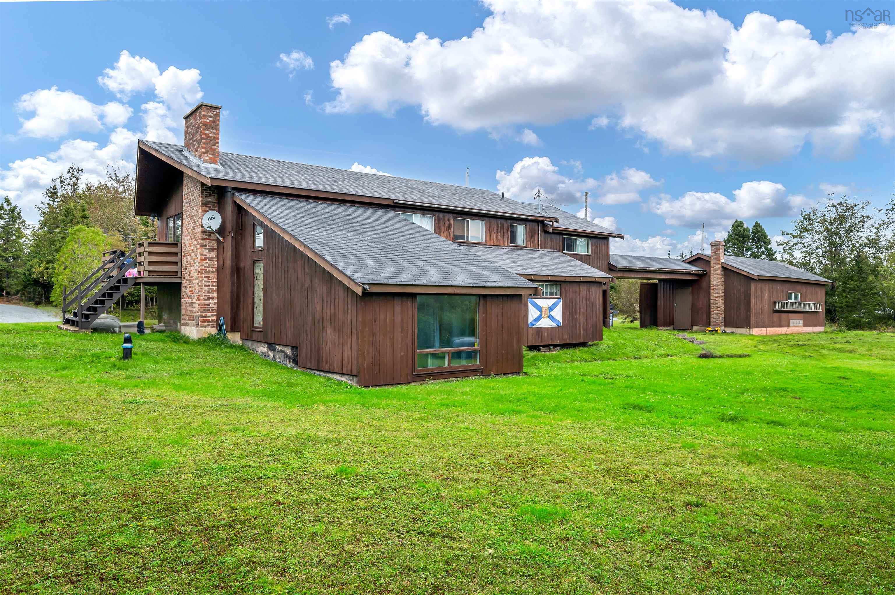 $2,750,000.00: 5 Corrie Lane, West Porters Lake