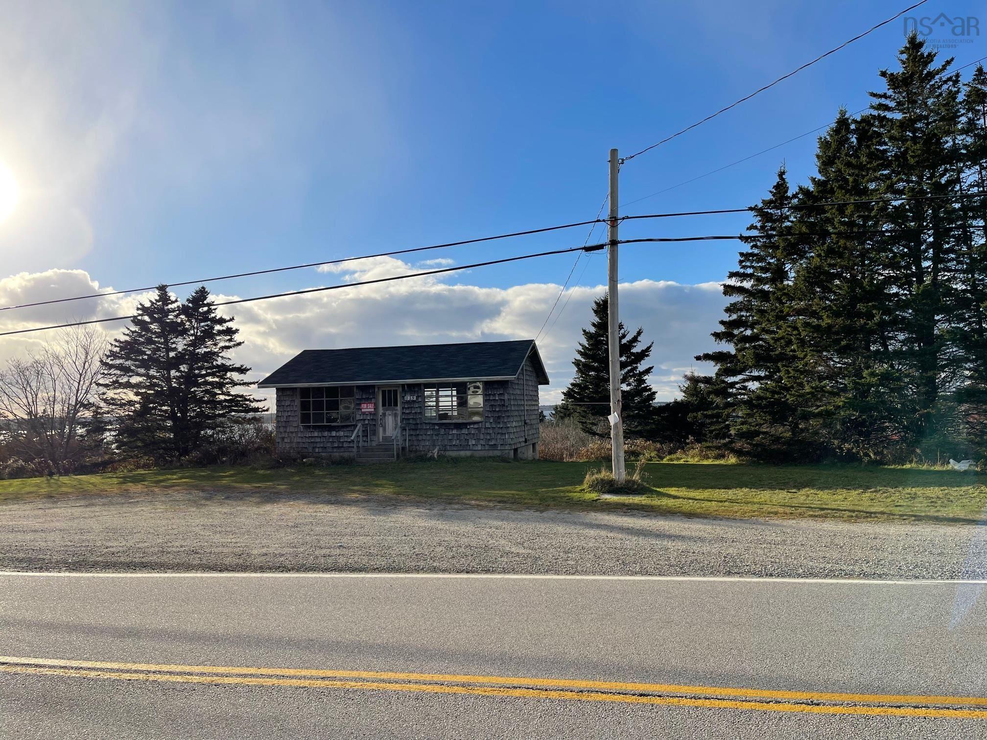 $124,900.00: 1139 Highway 3, Middle East Pubnico