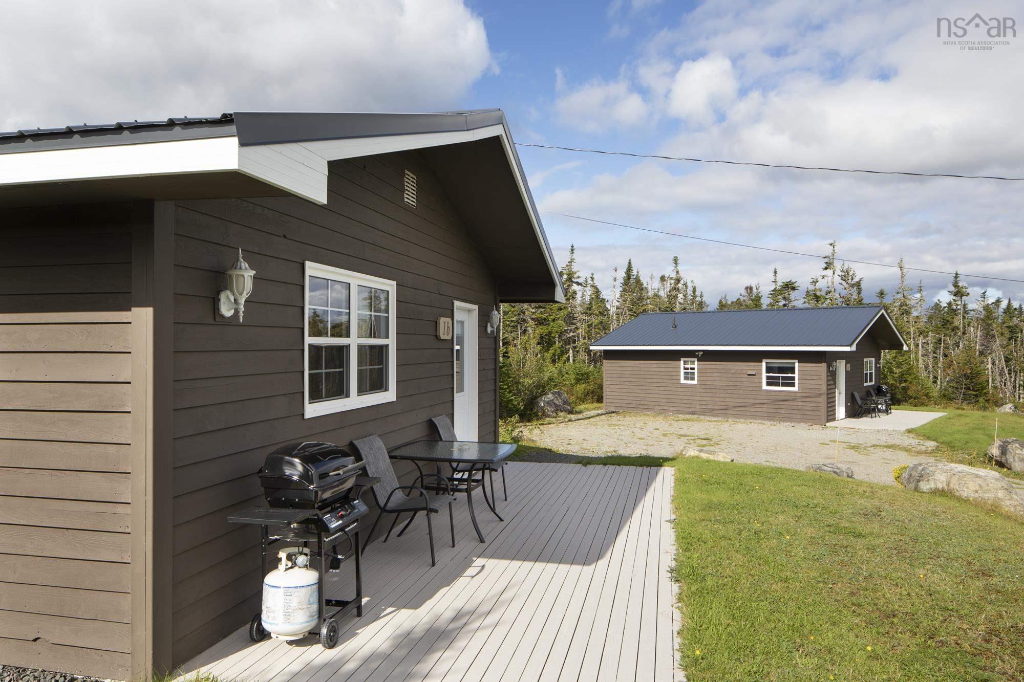 $1,390,000.00: 150 New Harbour Road, New Harbour