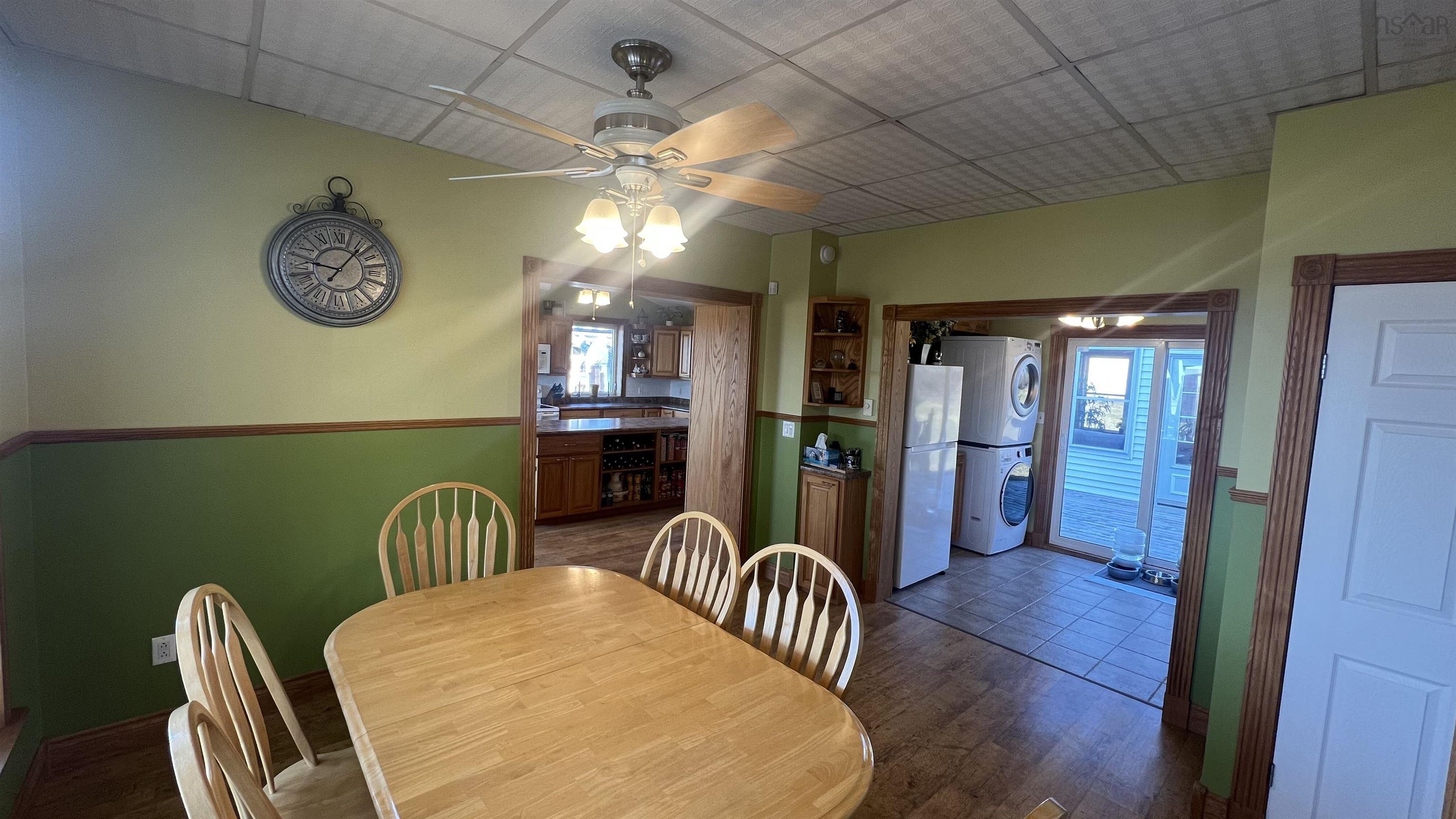 $1,295,000.00: 223 Scotch Hill Road, Lyons Brook