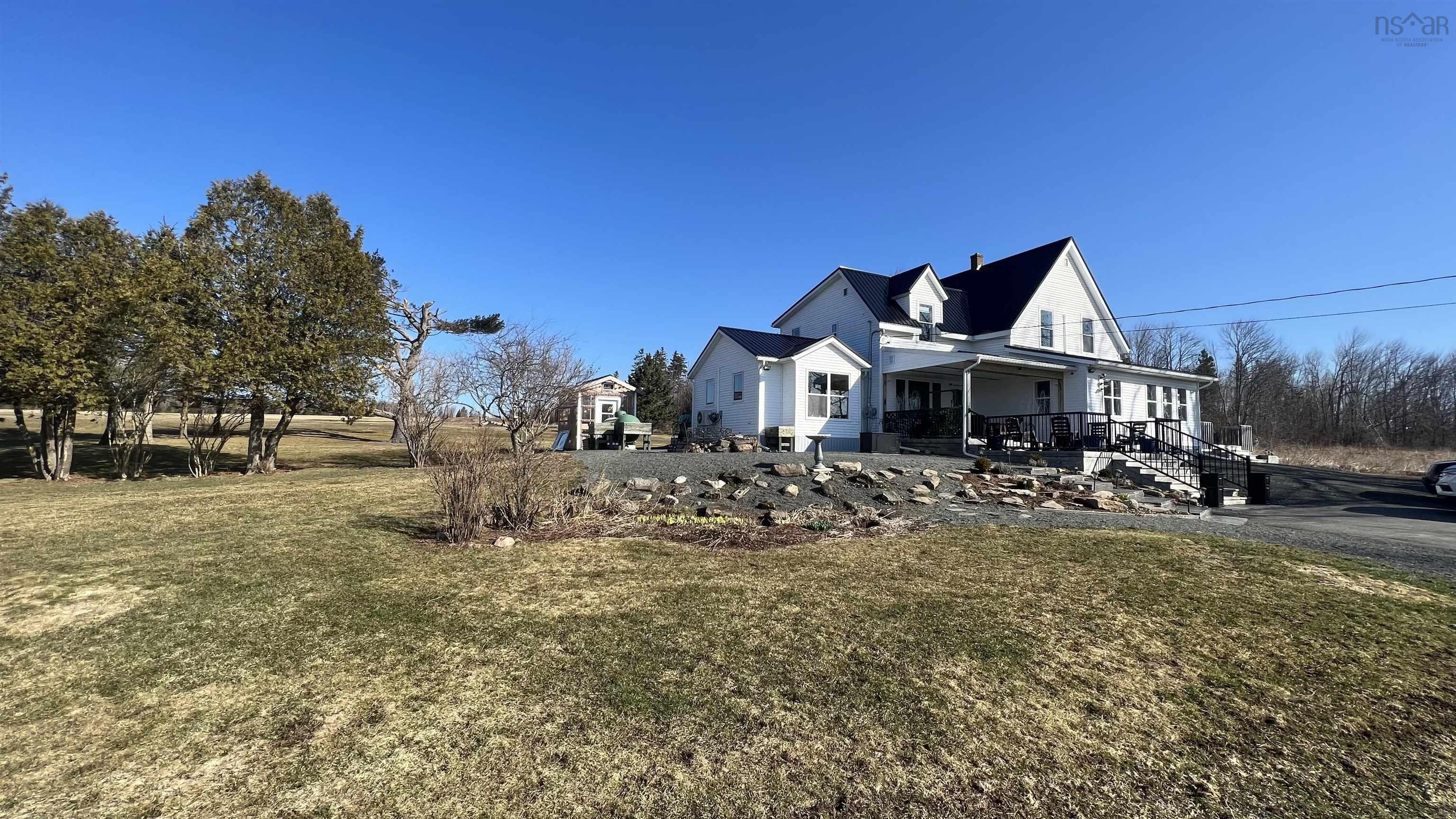 $1,295,000.00: 223 Scotch Hill Road, Lyons Brook