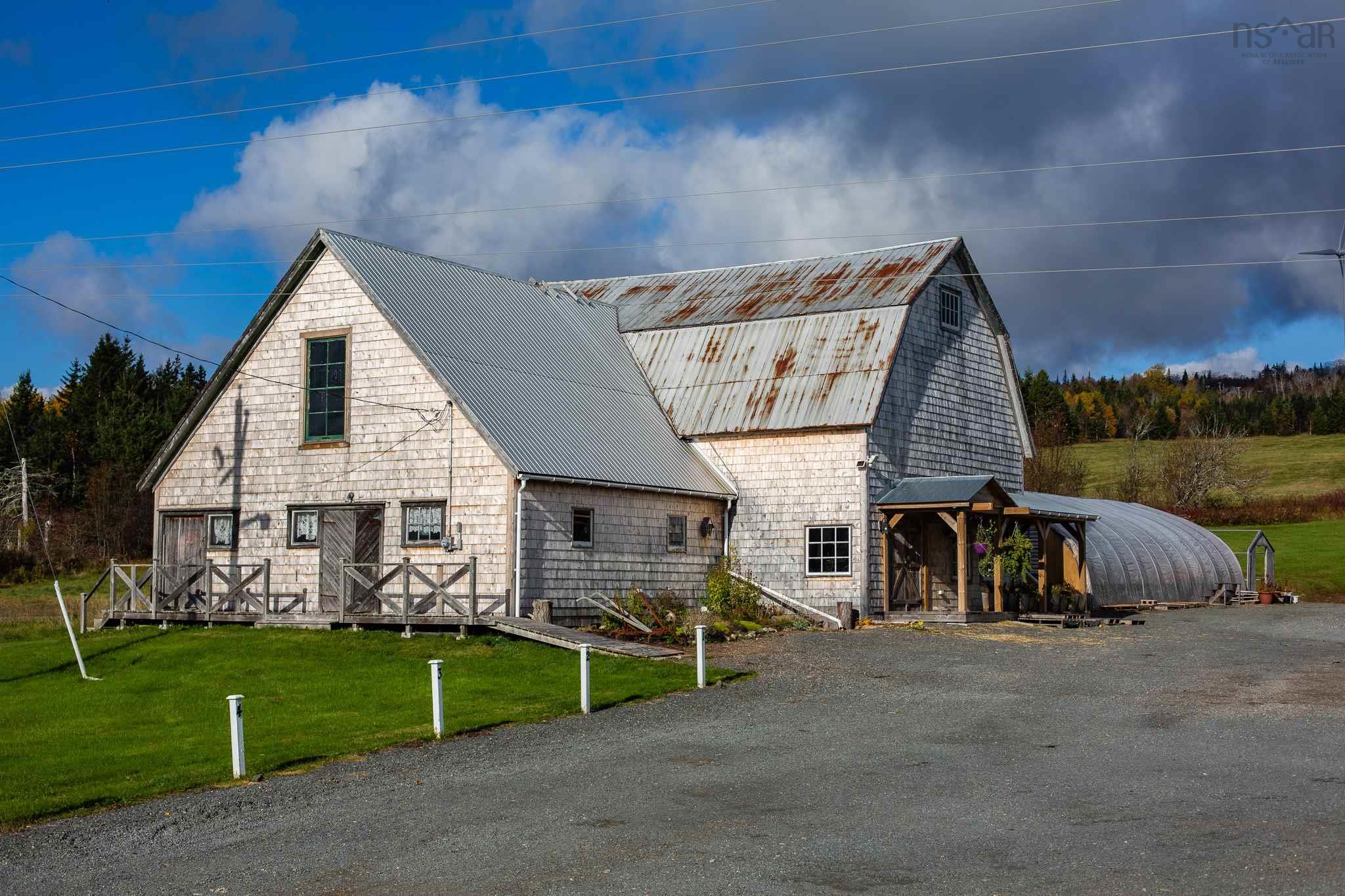 $949,000.00: 1817 Highway 205, Baddeck Bay