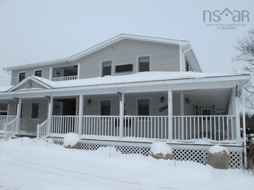 $949,000.00: 1817 Highway 205, Baddeck Bay