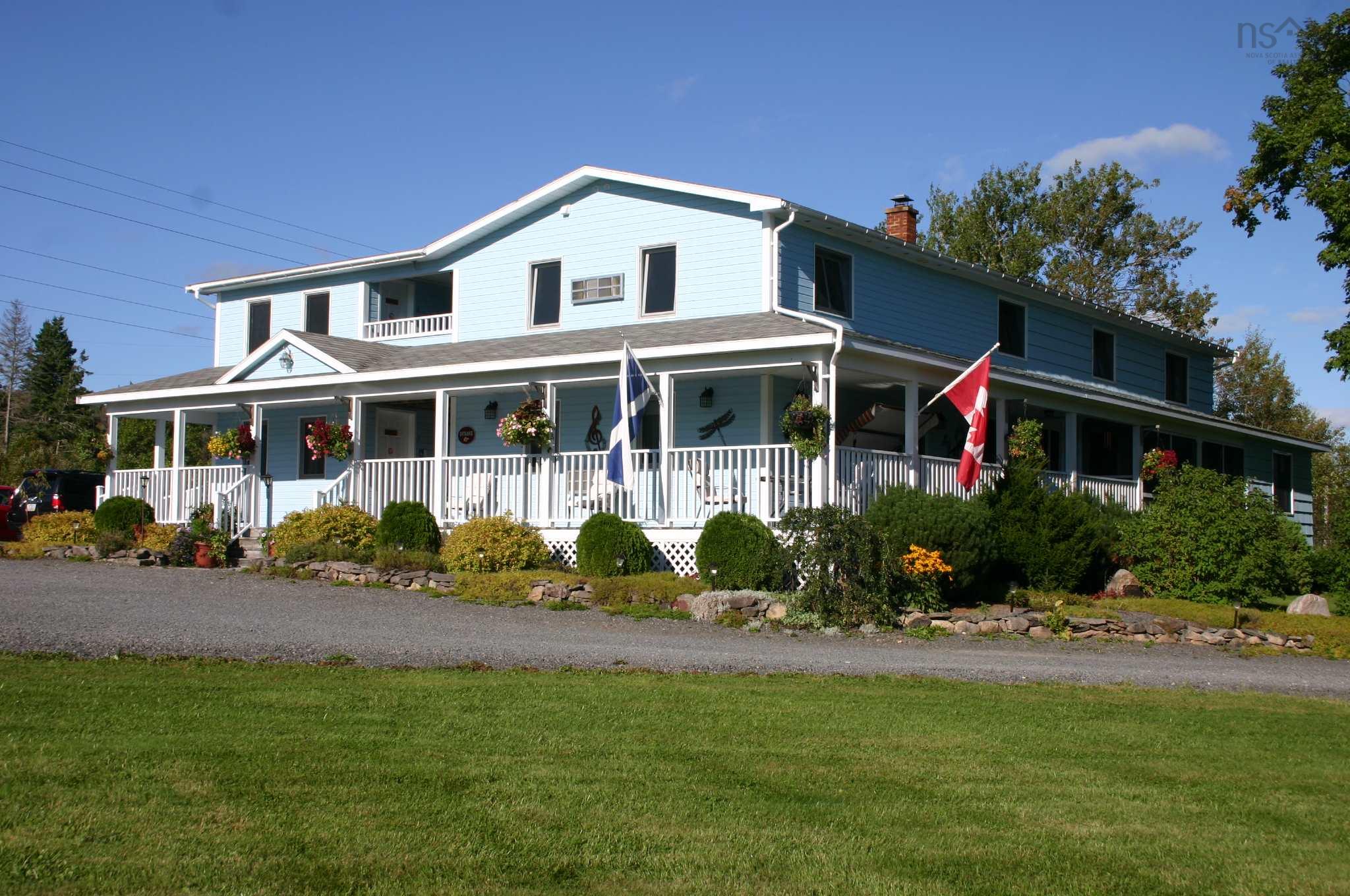 $949,000.00: 1817 Highway 205, Baddeck Bay