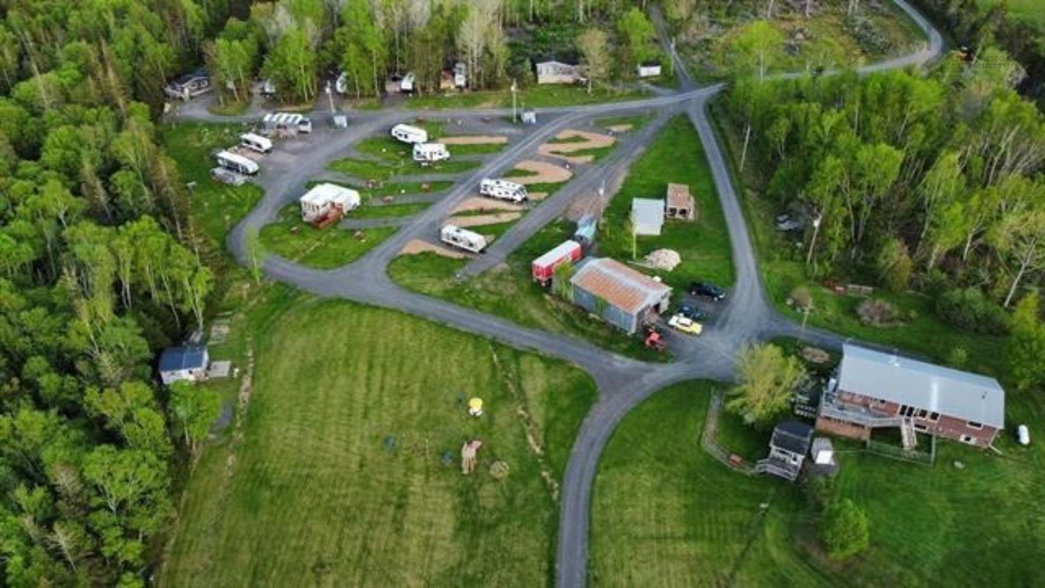 $1,300,000.00: 2107 Highway 215, Tennecape