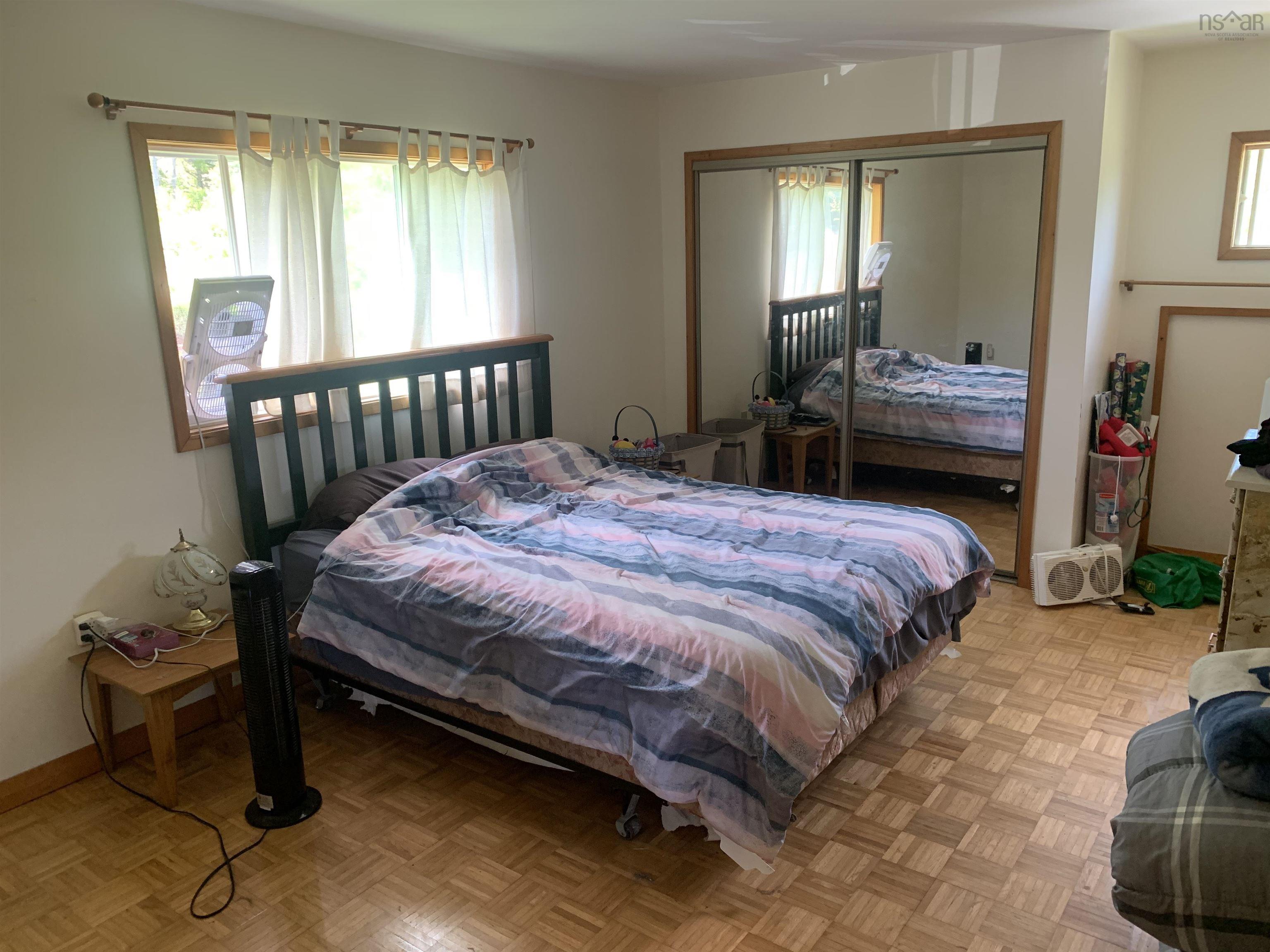$1,300,000.00: 2107 Highway 215, Tennecape