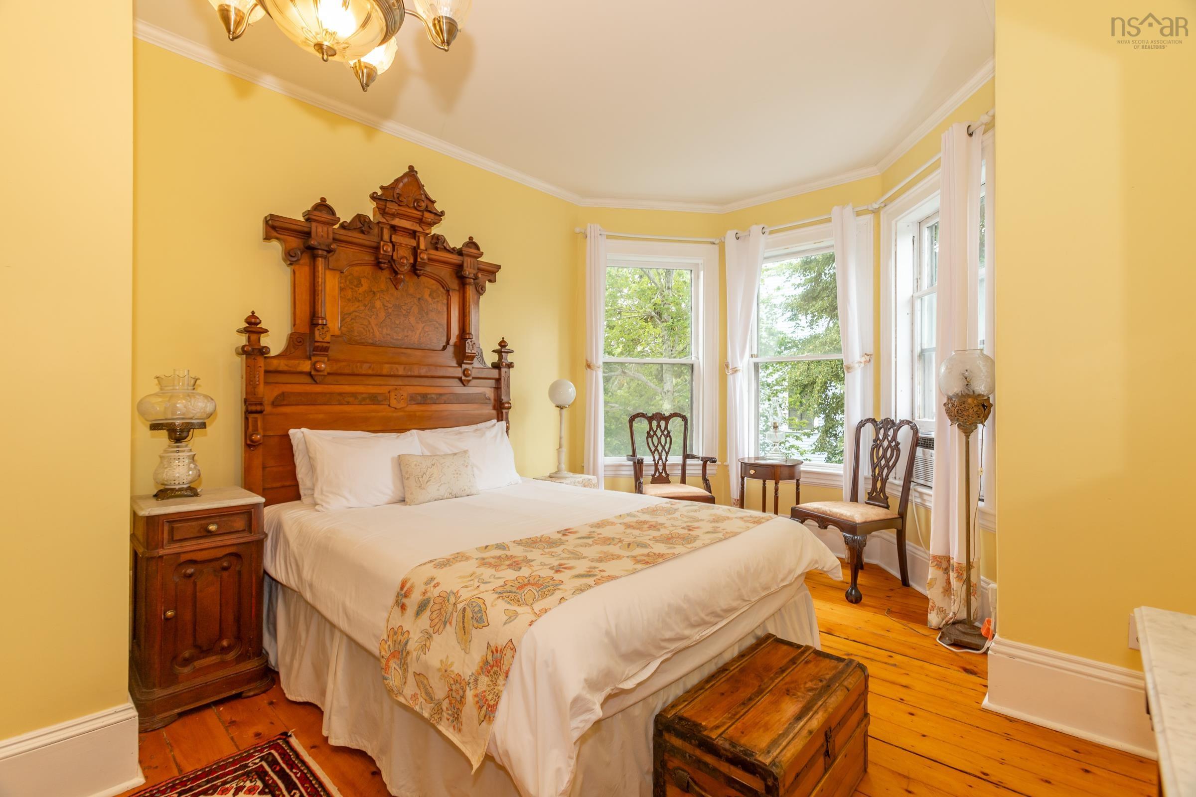 $799,900.00: 548 St George Street, Annapolis Royal