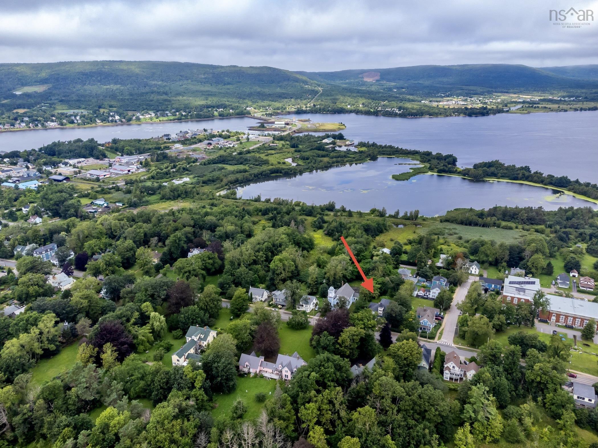 $799,900.00: 548 St. George Street, Annapolis Royal