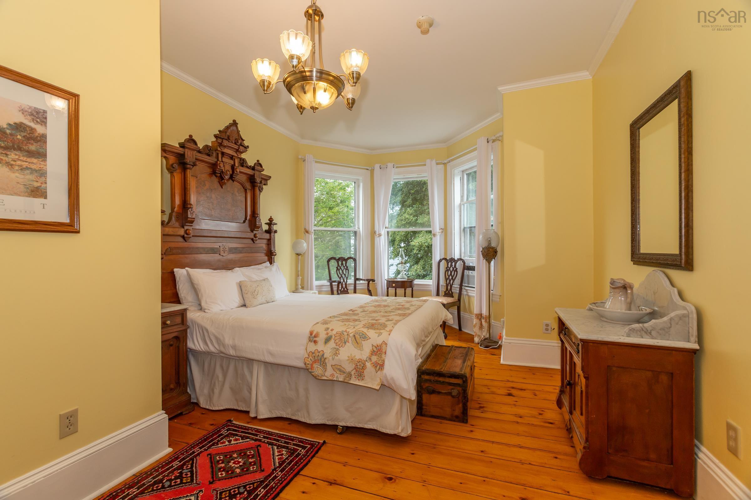 $799,900.00: 548 St. George Street, Annapolis Royal