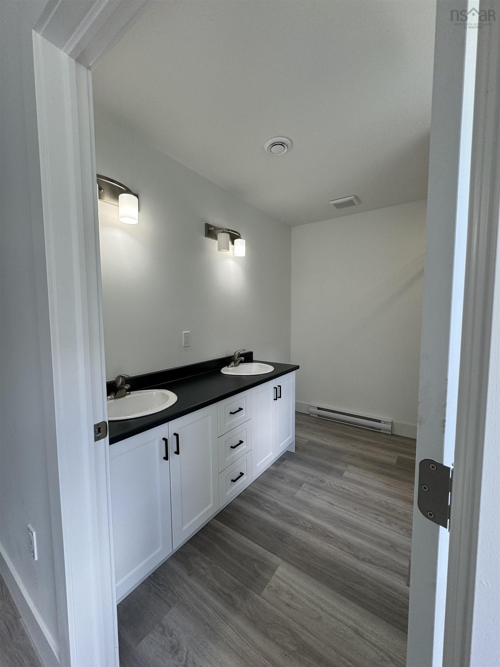 $619,000.00: 55 Covey Drive, North Kentville