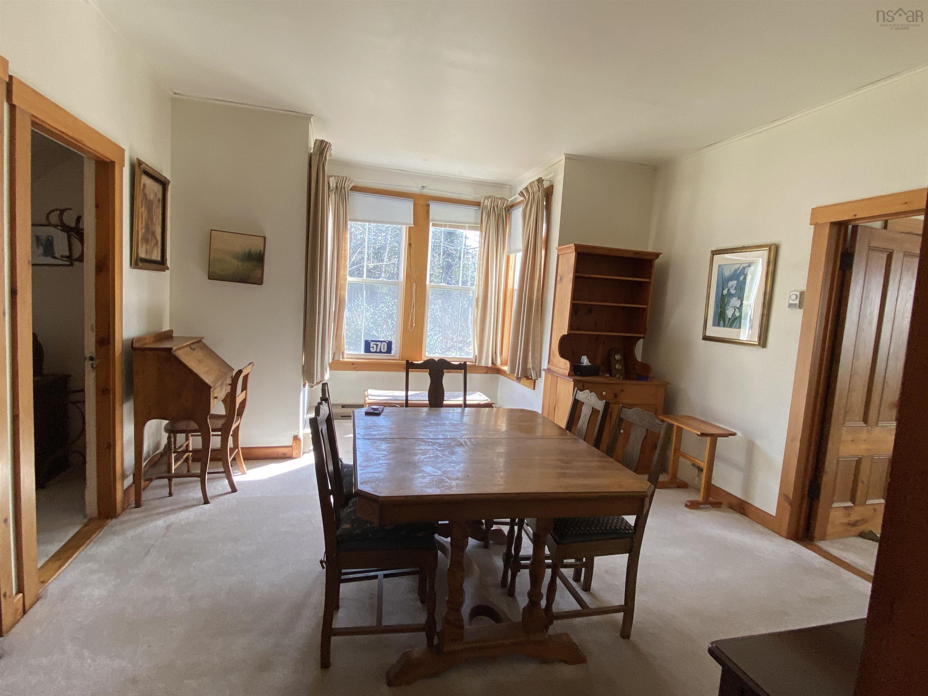 $398,000.00: 570 Rockland Road, Rockland