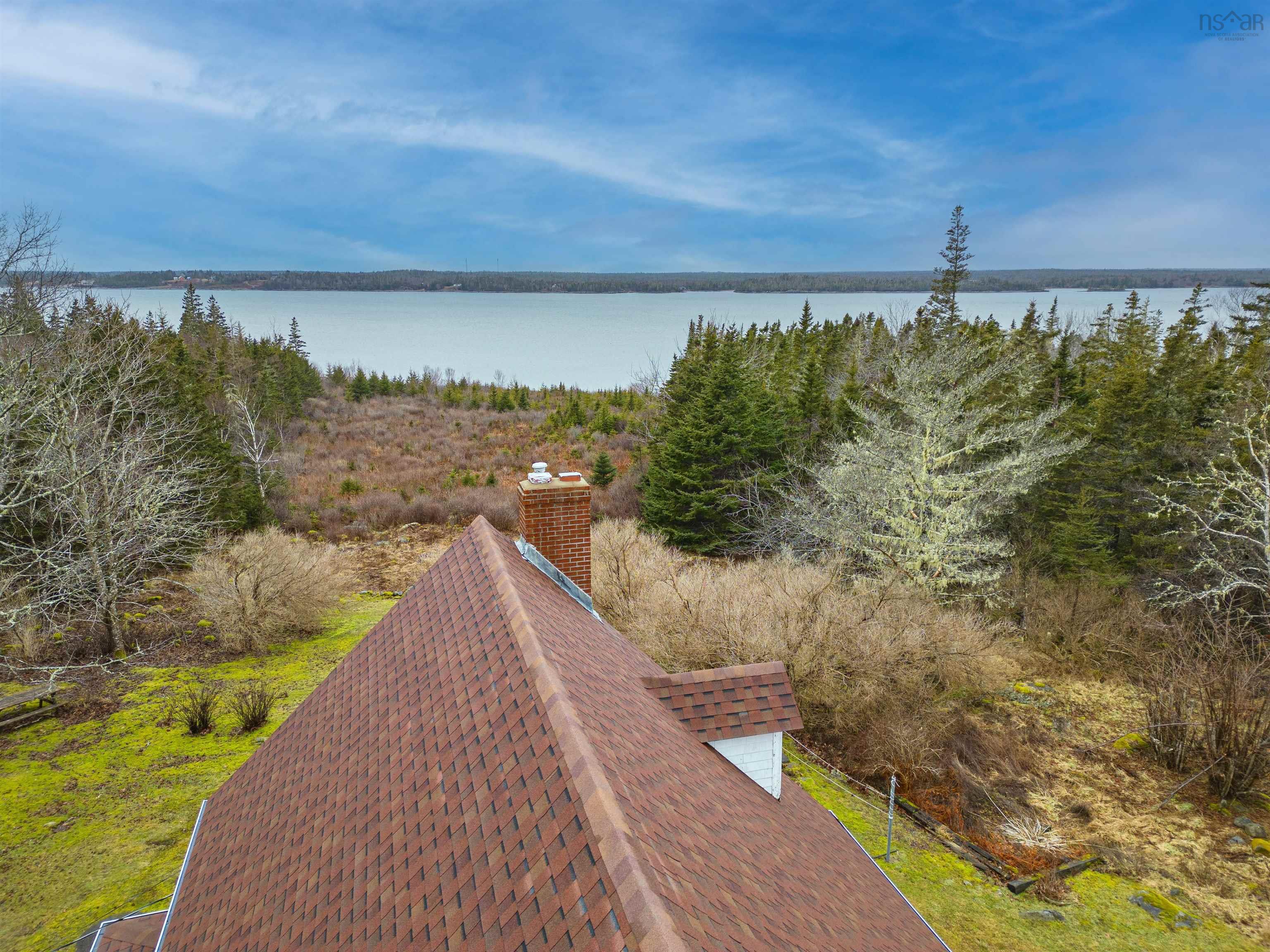 $398,000.00: 570 Rockland Road, Rockland